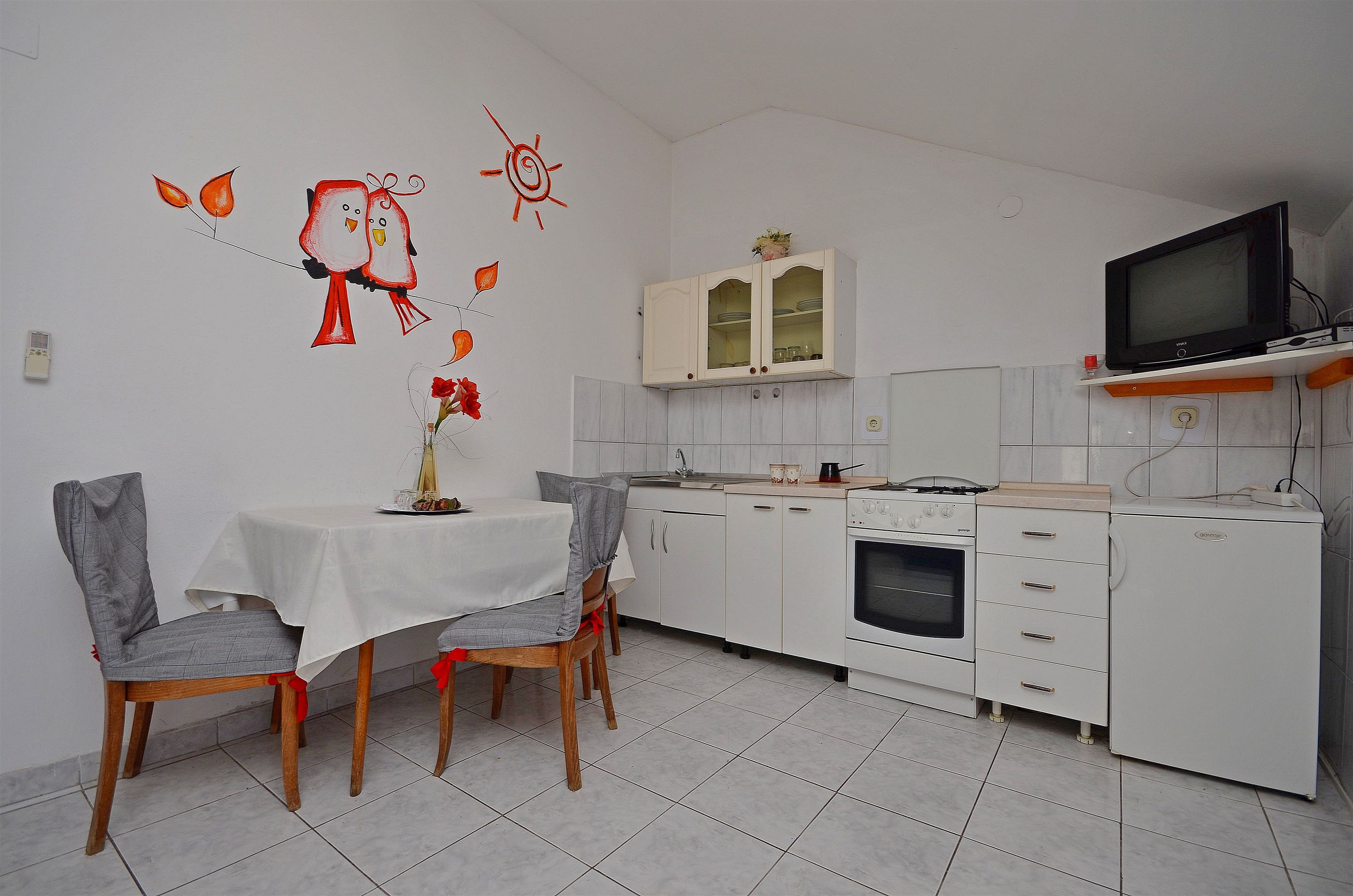 Apartments and Rooms Bepina 28141-A1