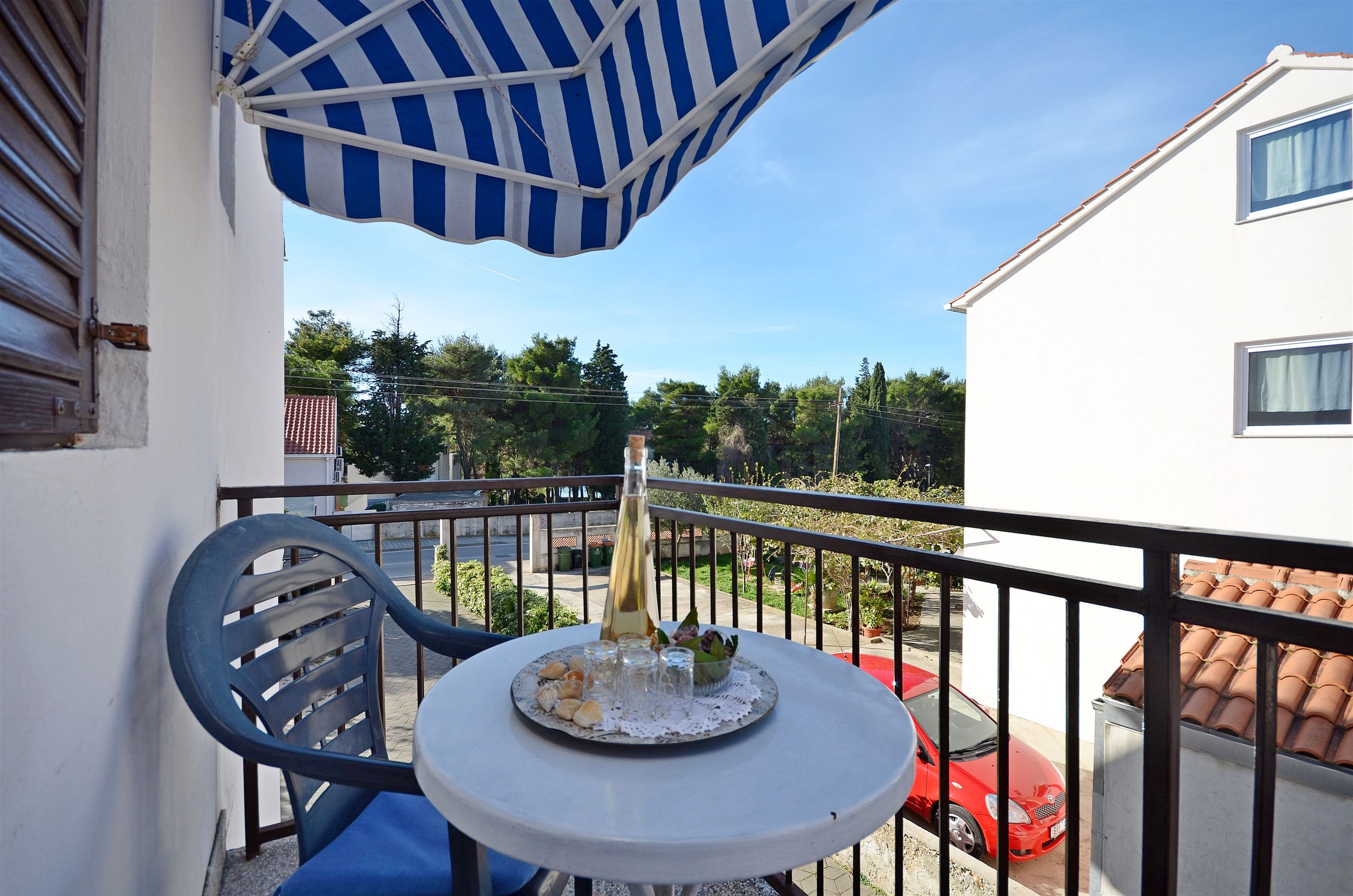Apartments and Rooms Bepina 28141-S2