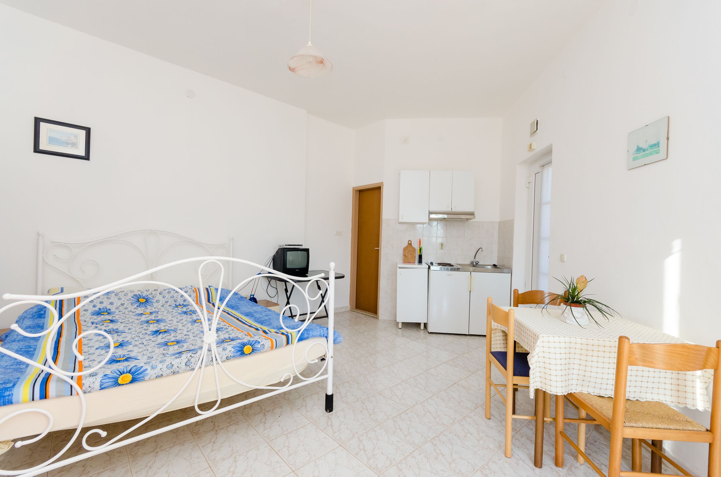 Apartments Danilo 17661-A1