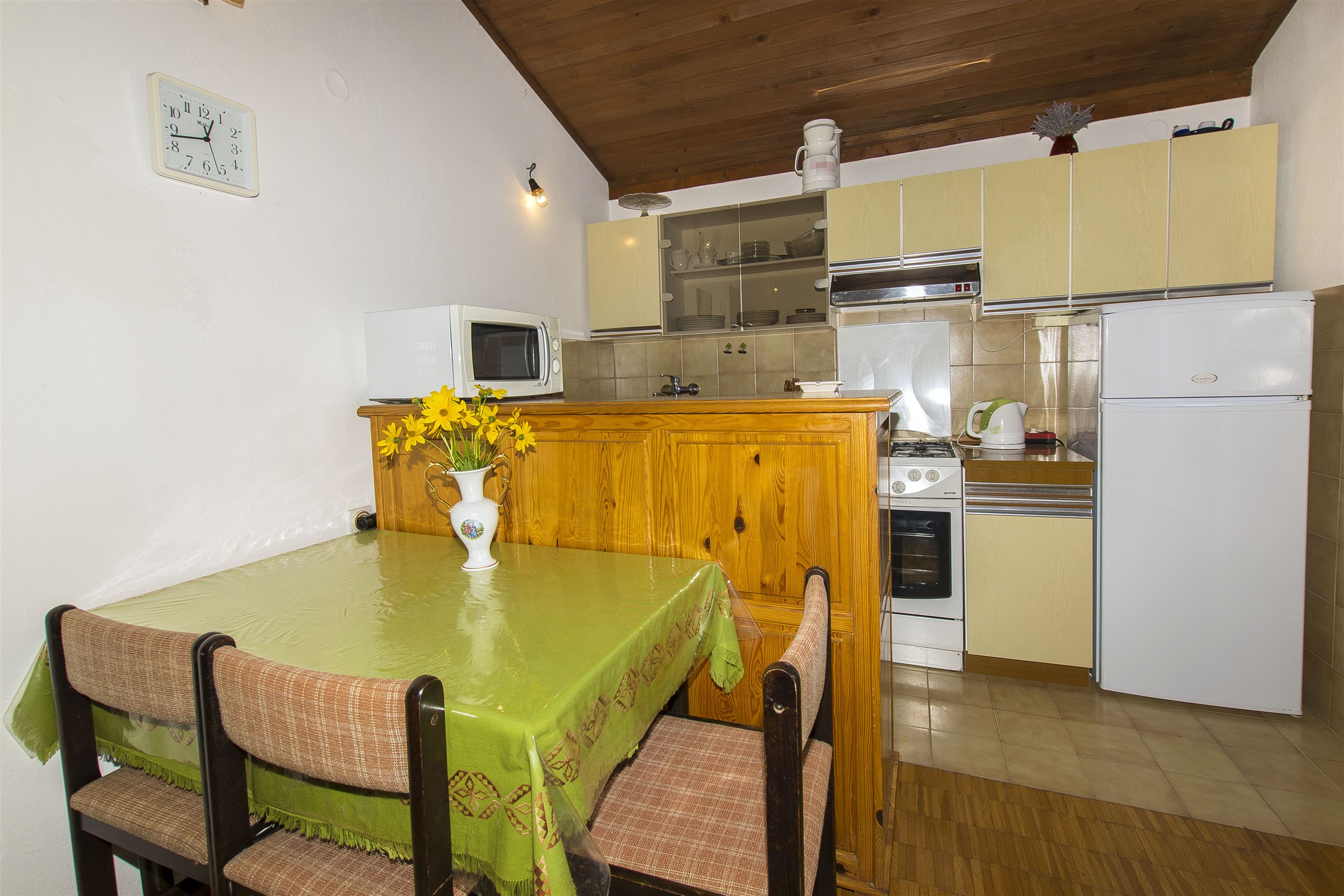 Apartment Kata 20481-A2
