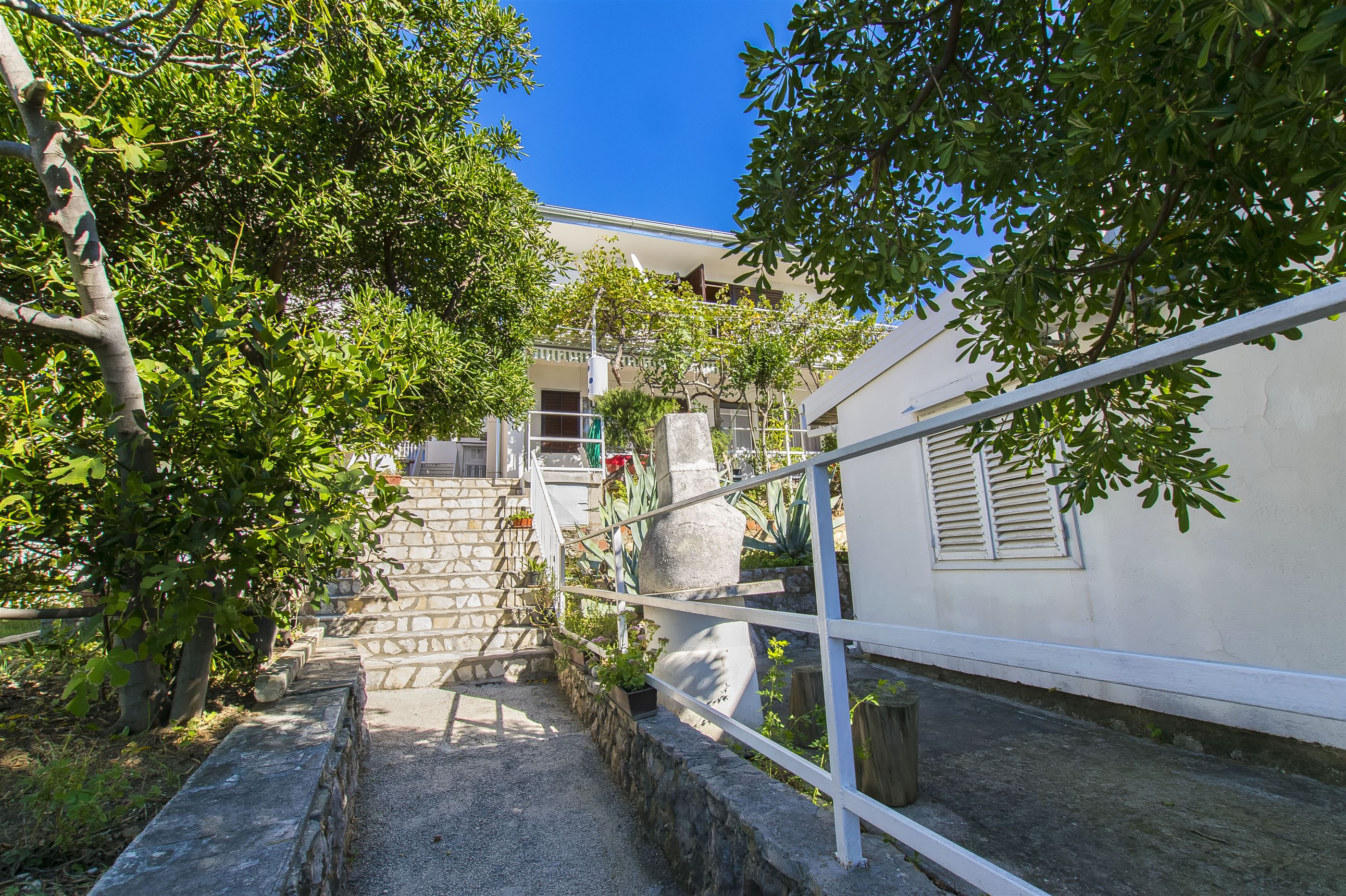 Apartment Tina 23291-A1