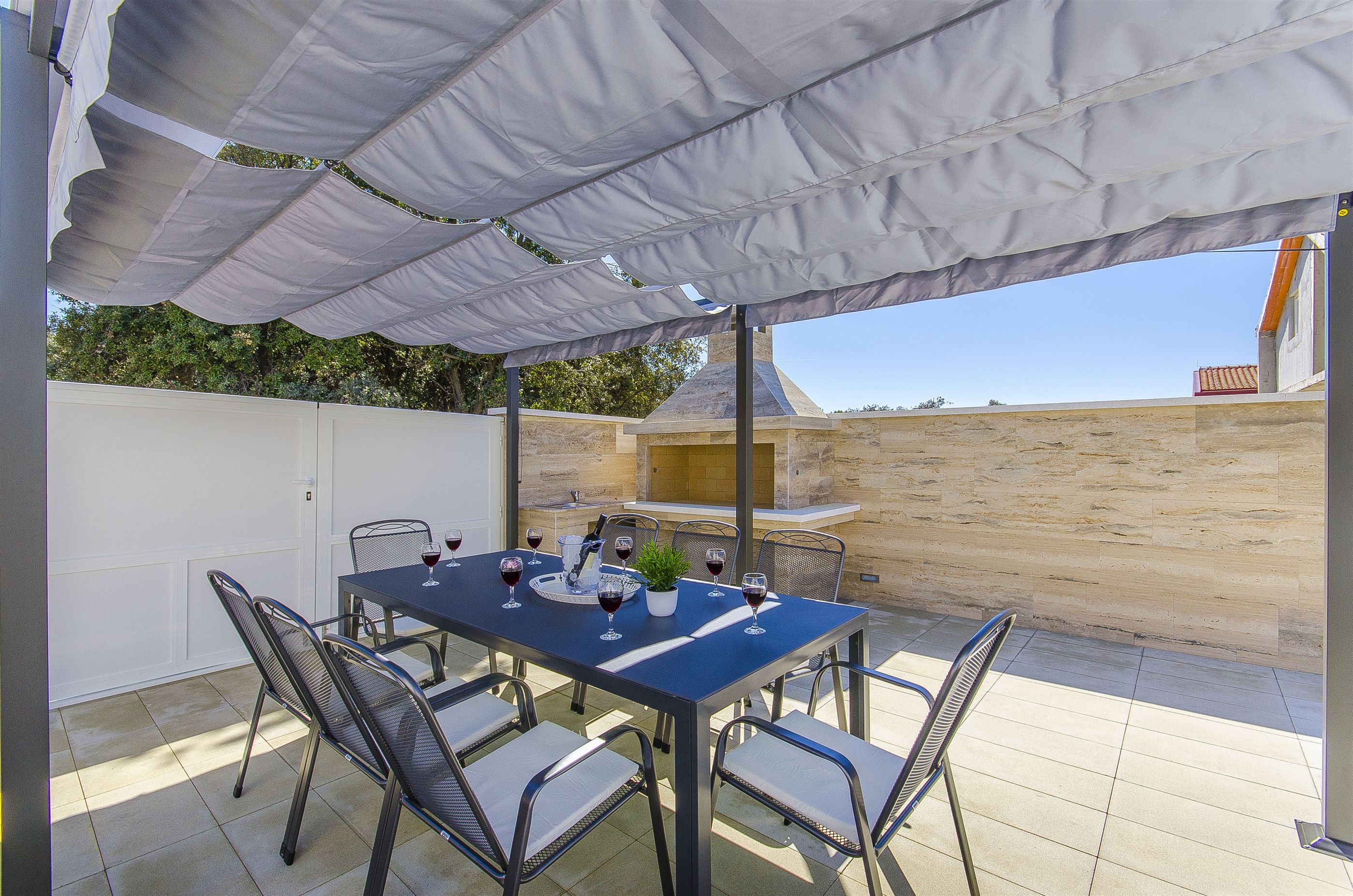 Photo of Apartments Villa V