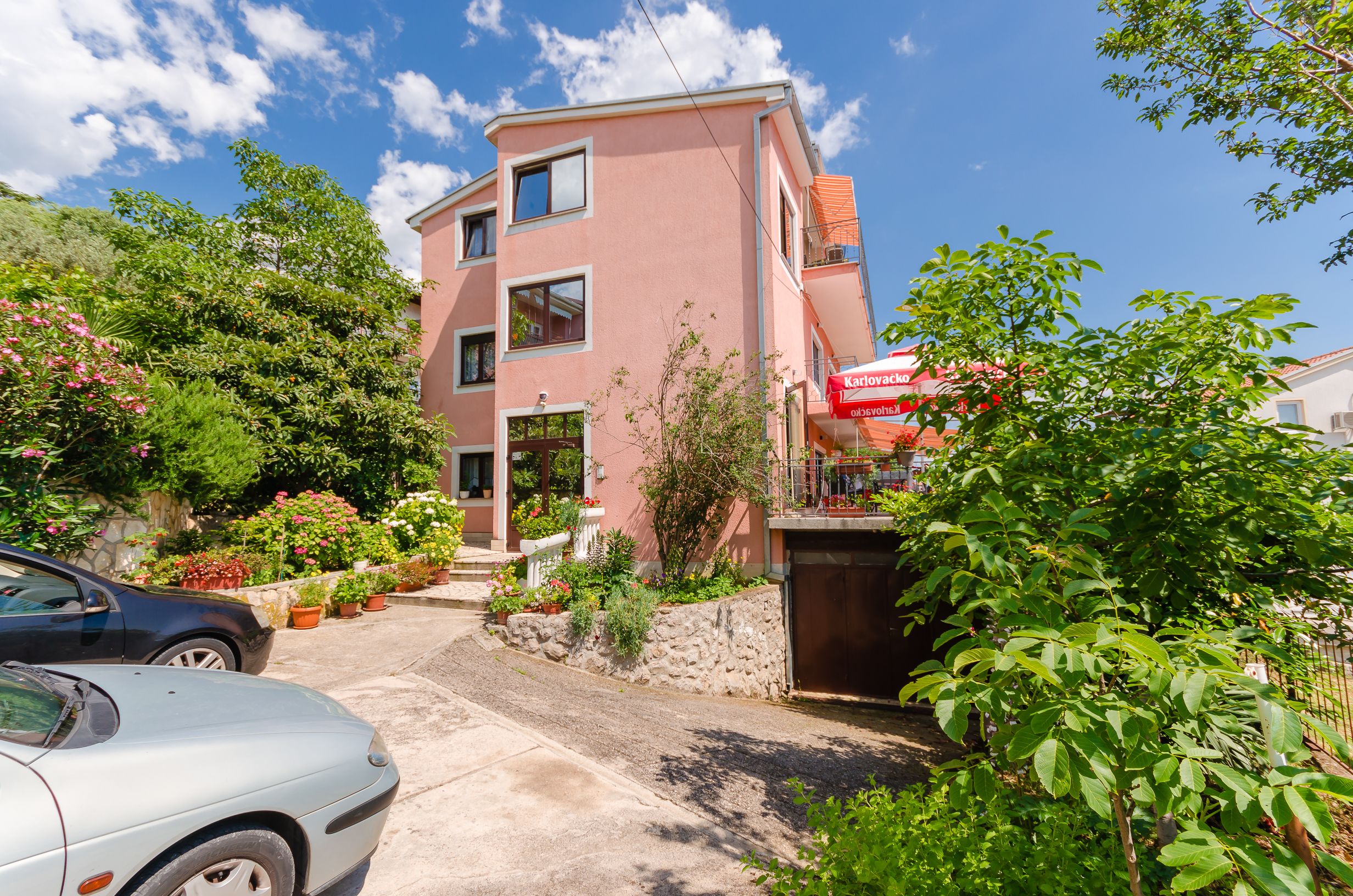 Apartments Nenad 65891-A2