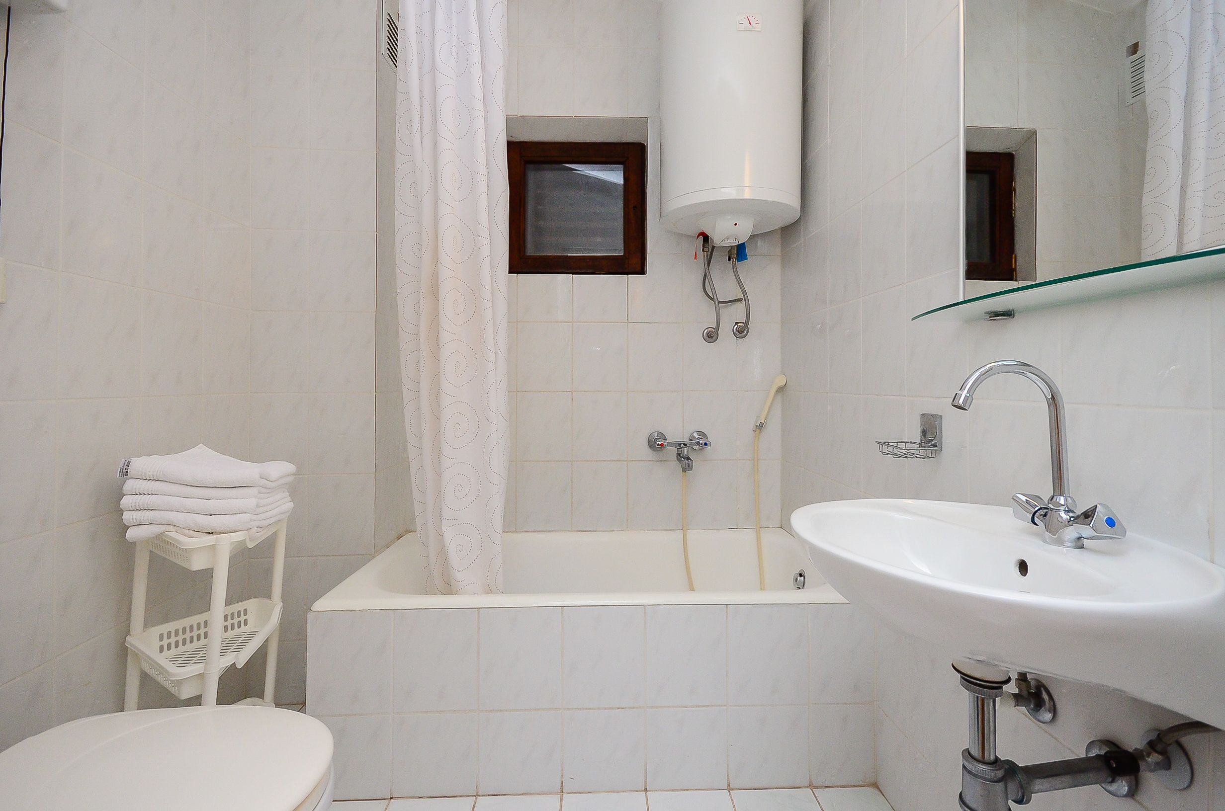 Apartments Dragica 70571-A3