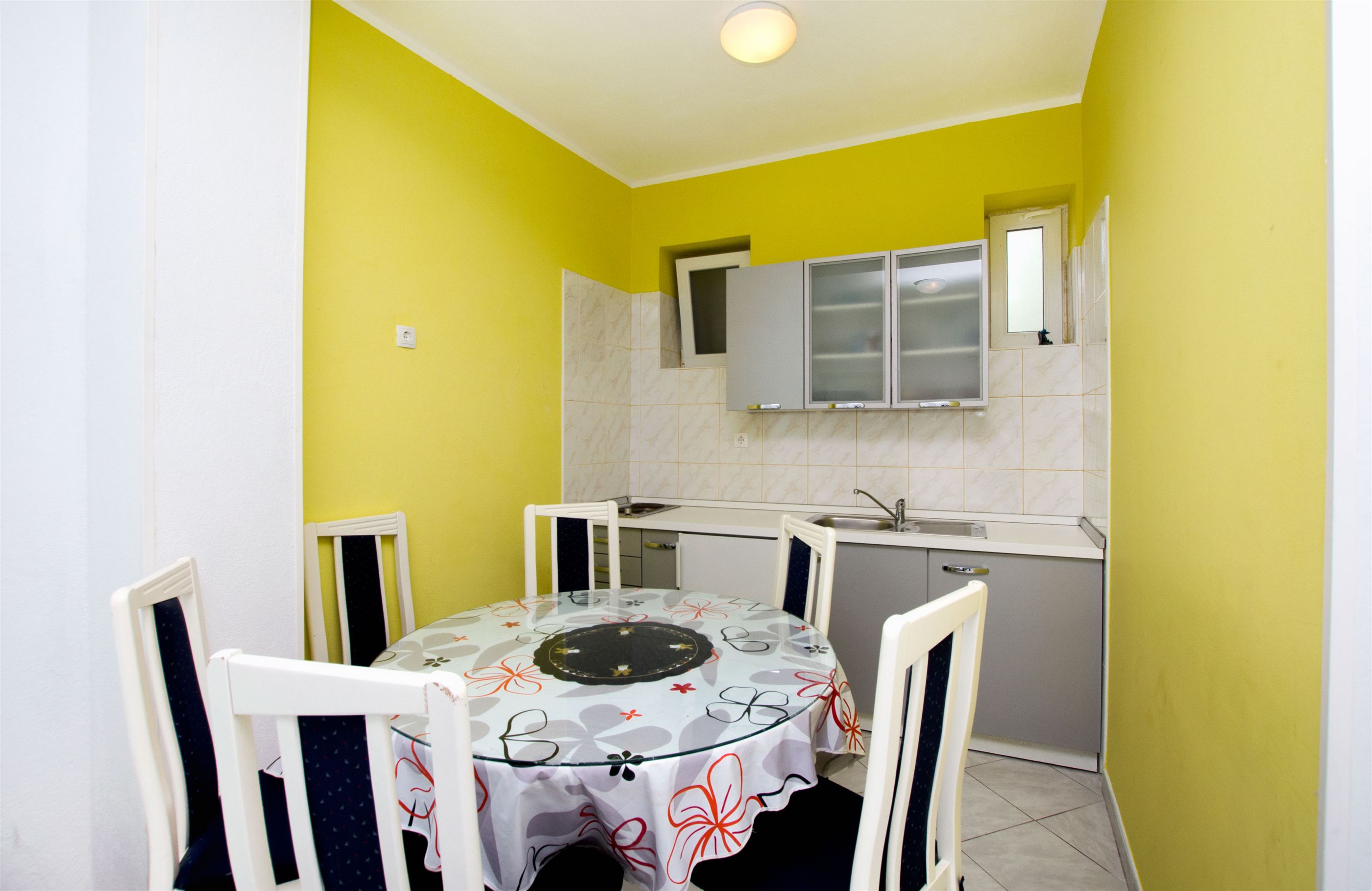 House Vinko 27132-K1