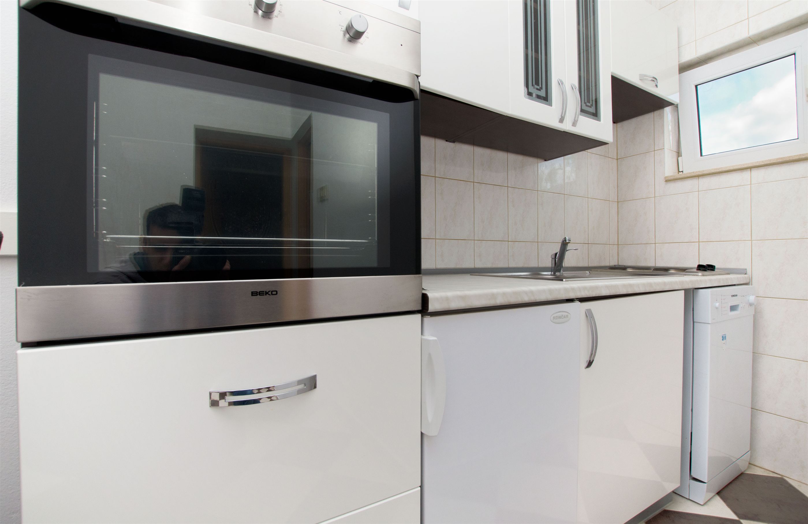 House Vinko 27132-K1