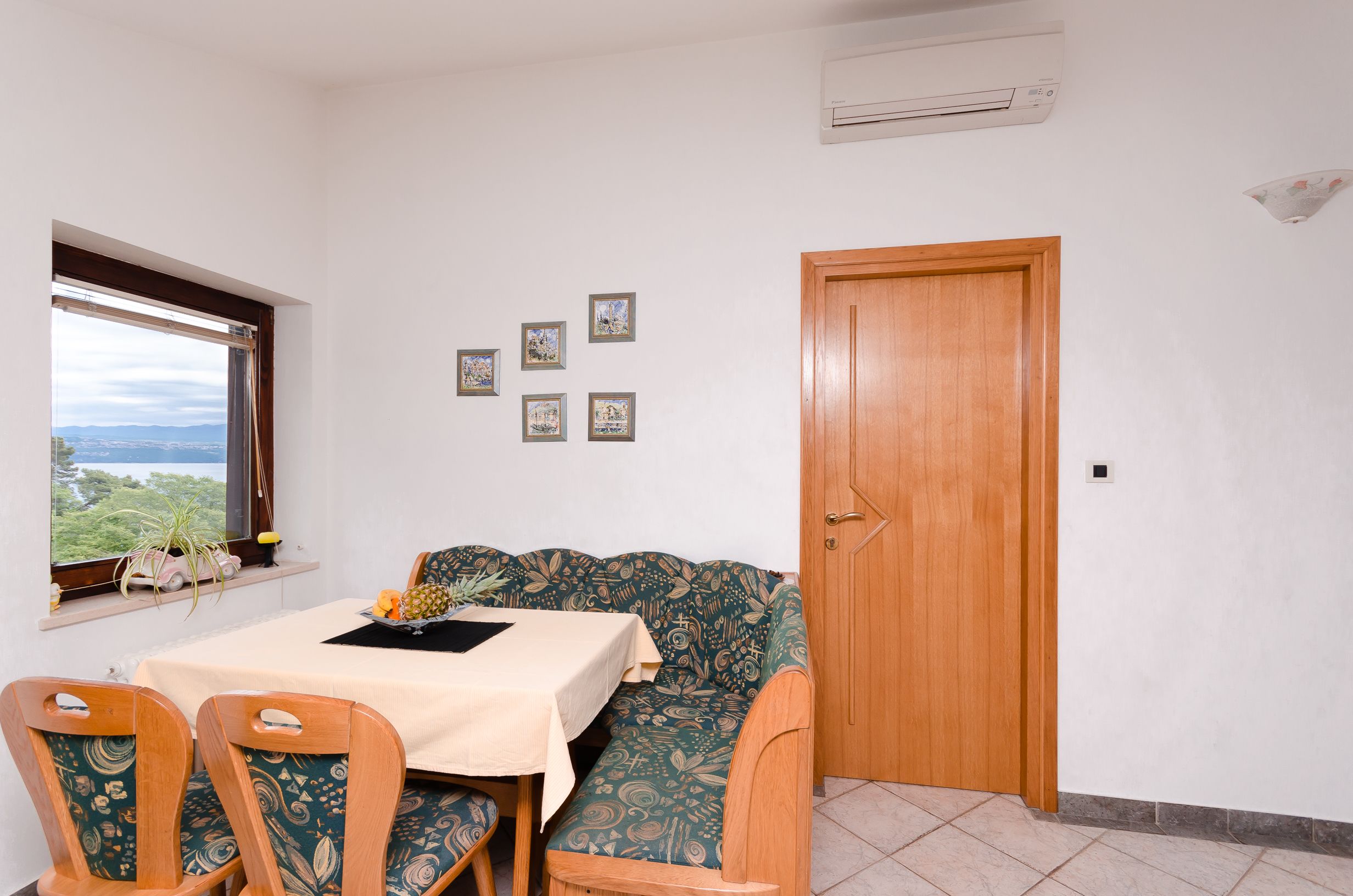 Apartments Milan 24071-A2