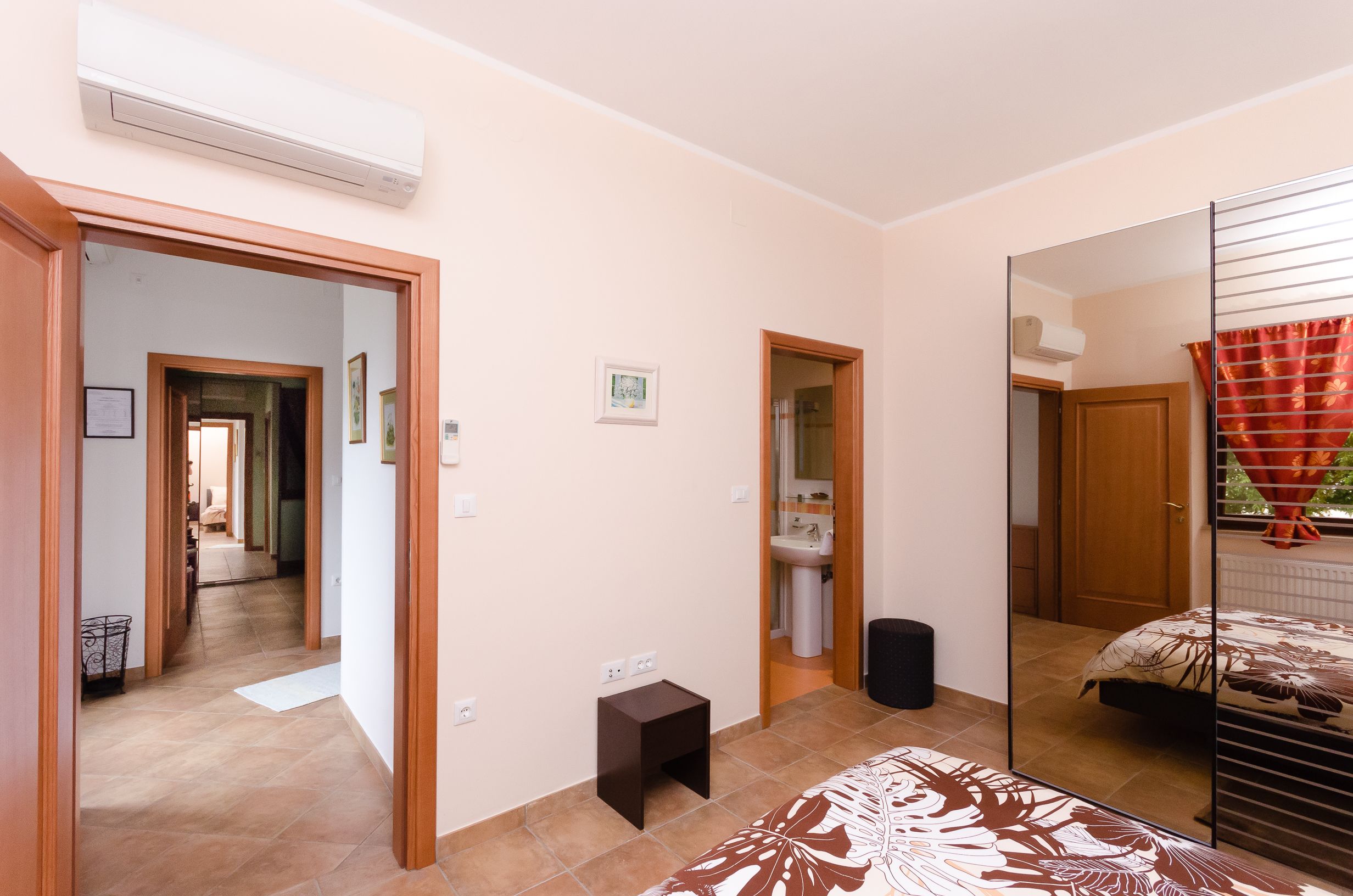 Apartments Milan 24071-A3