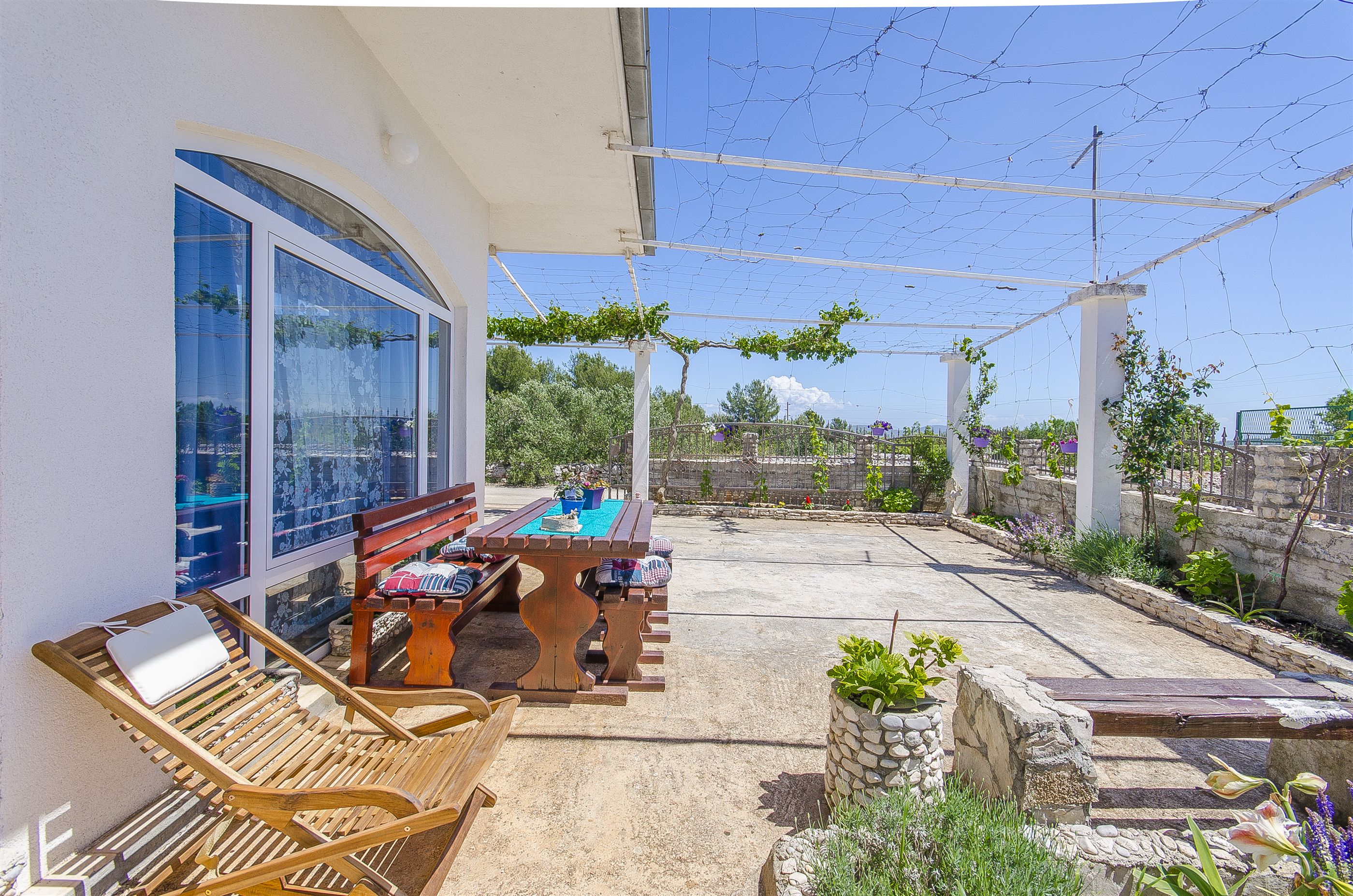 House Mladen 44771-K1