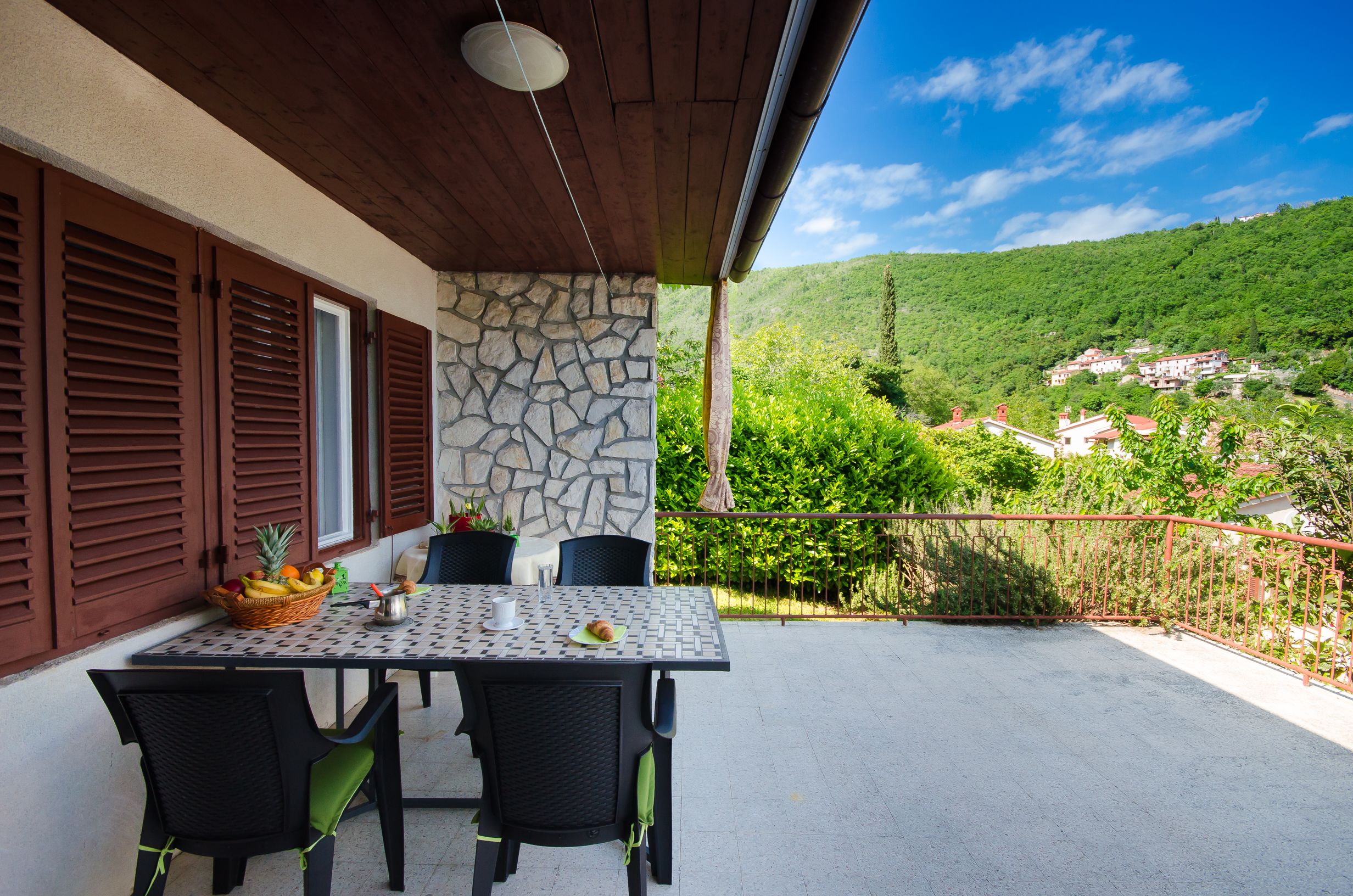 House Mirella 86121-K1