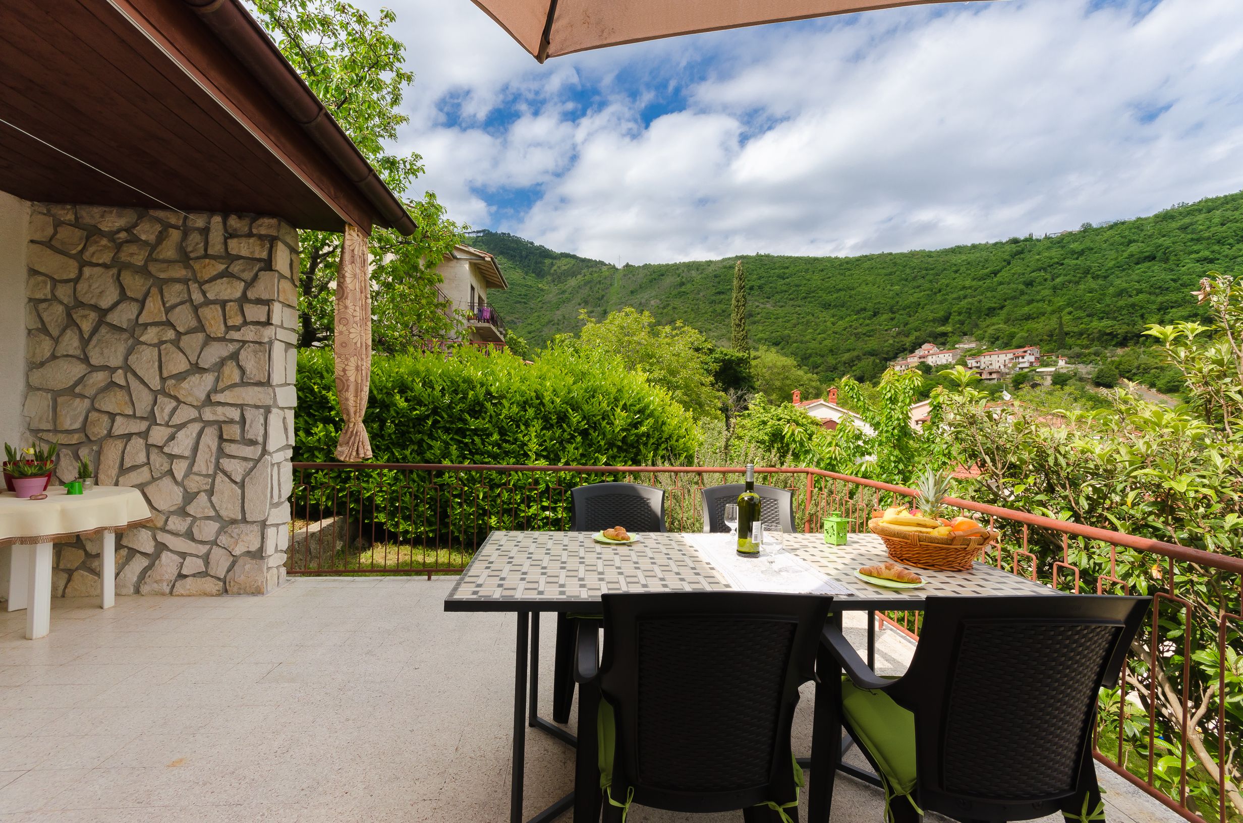 House Mirella 86121-K1