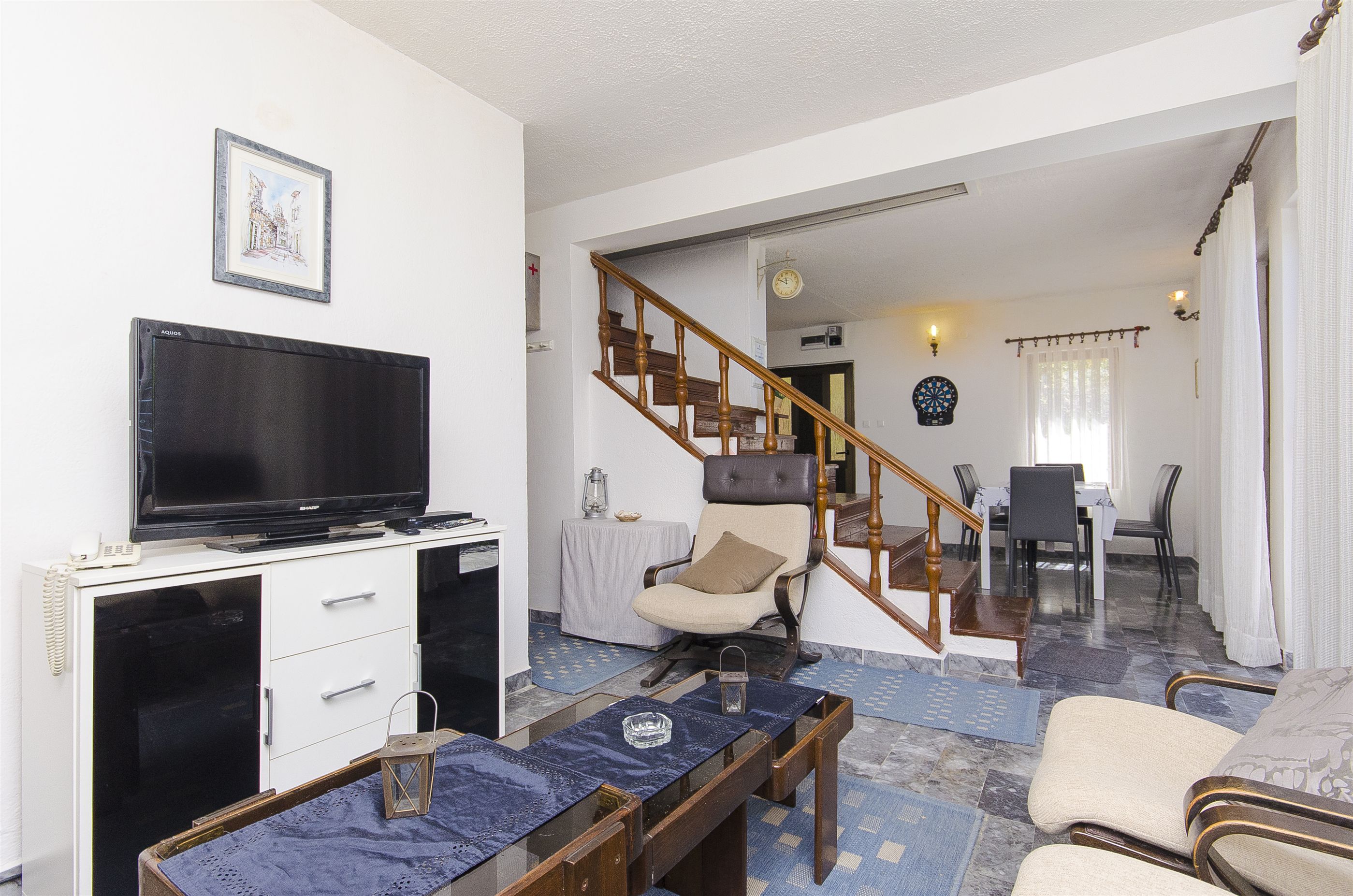 House Miroslav 33151-K1