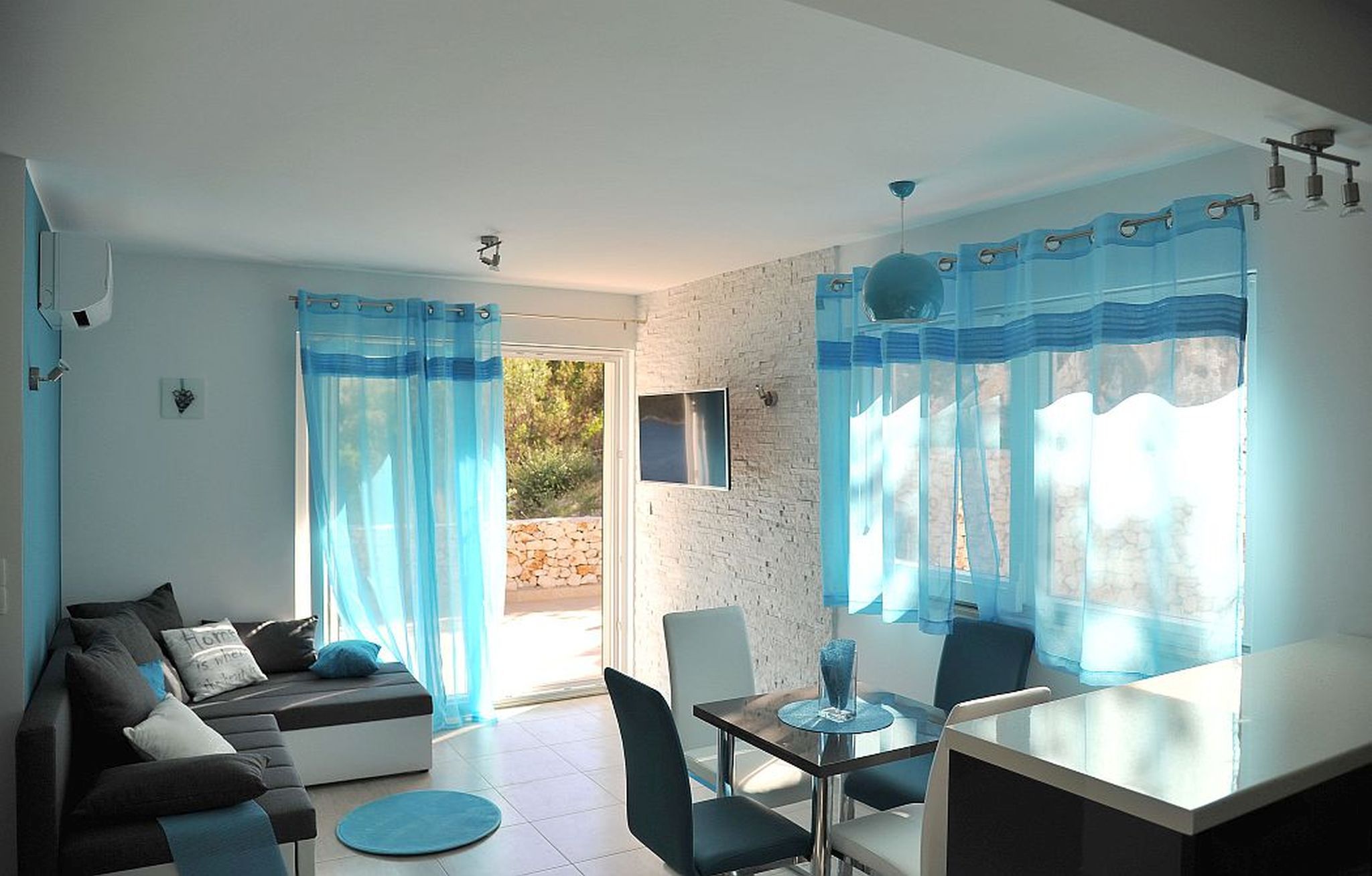 House Josin san 35021-K1