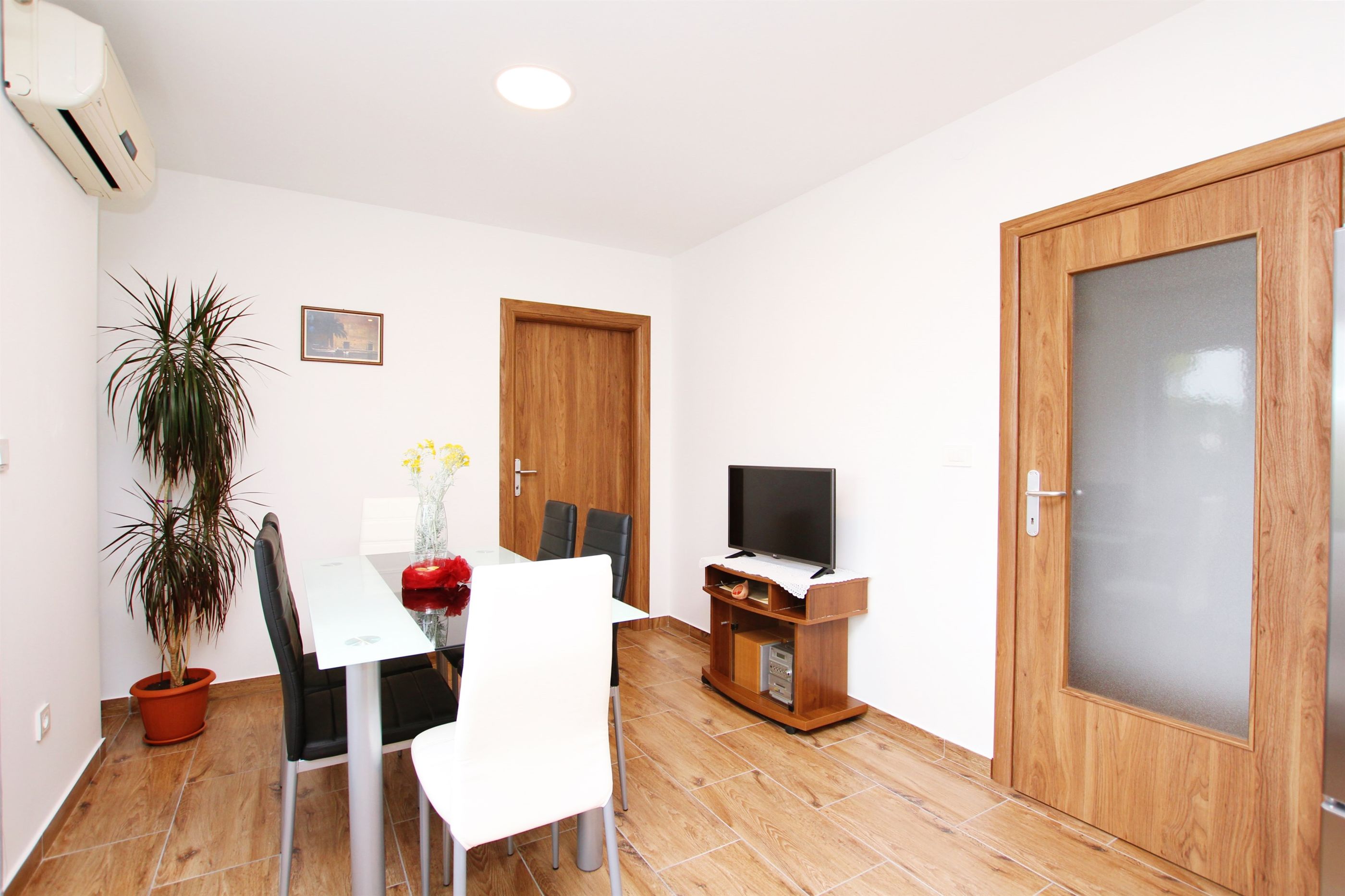 Apartment Anica 36381-A1