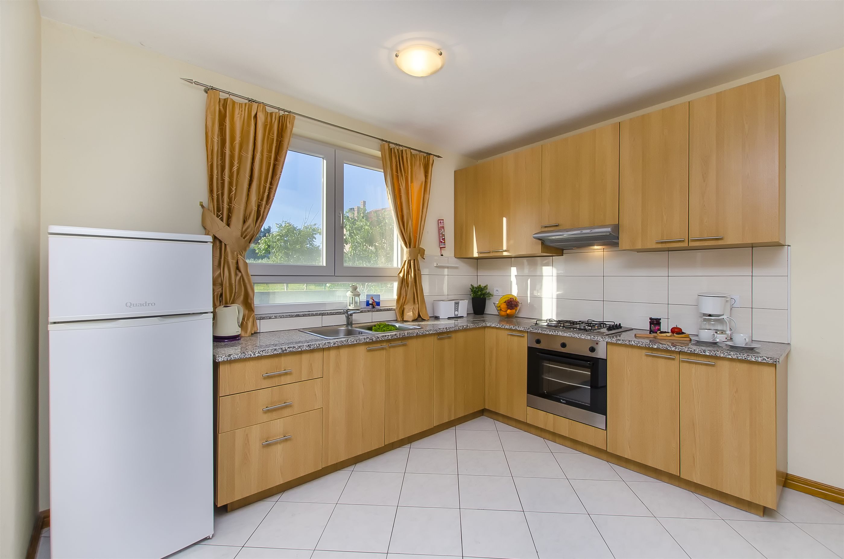 Apartments Glavan 27041-A5