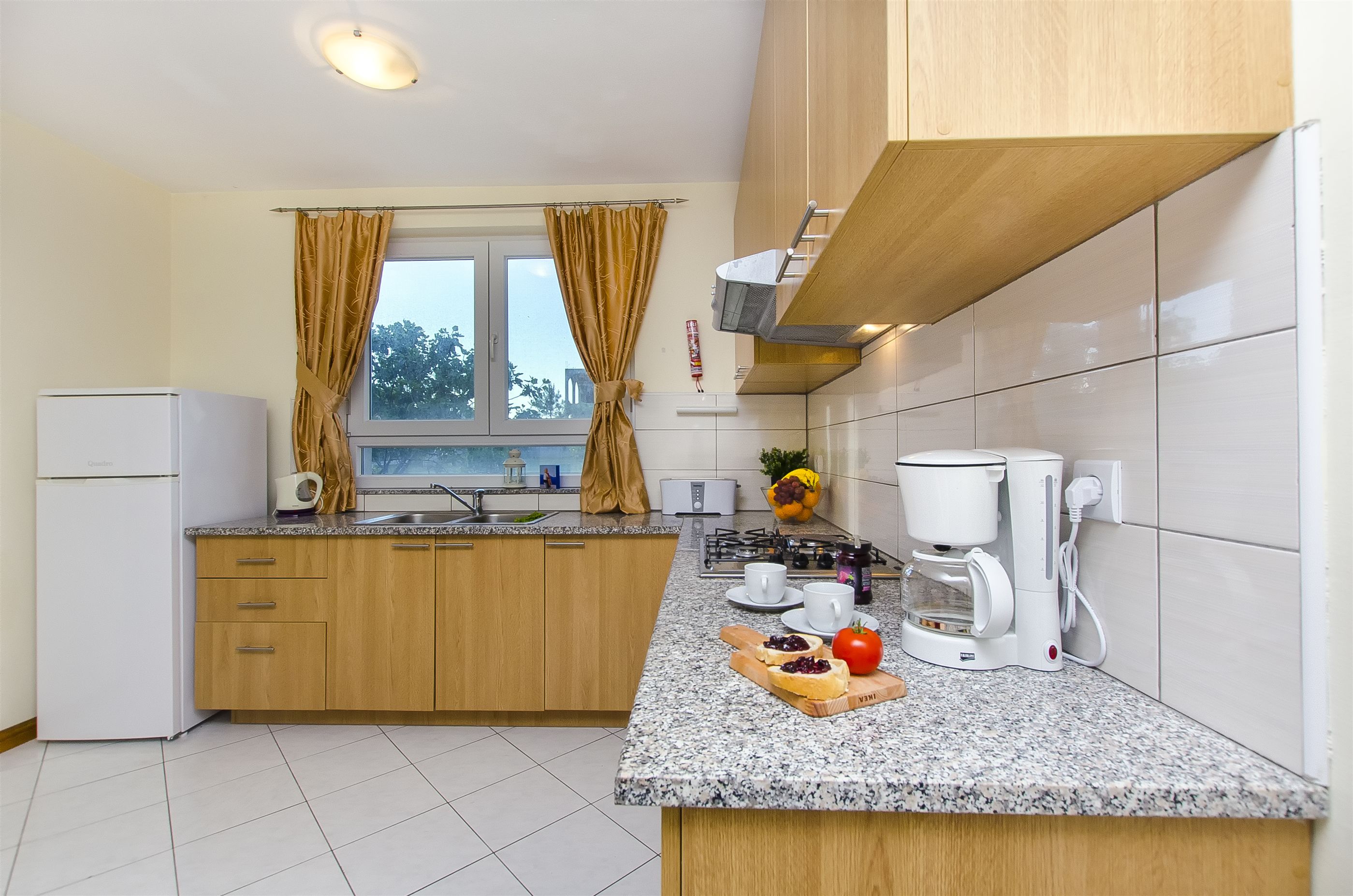 Apartments Glavan 27041-A5