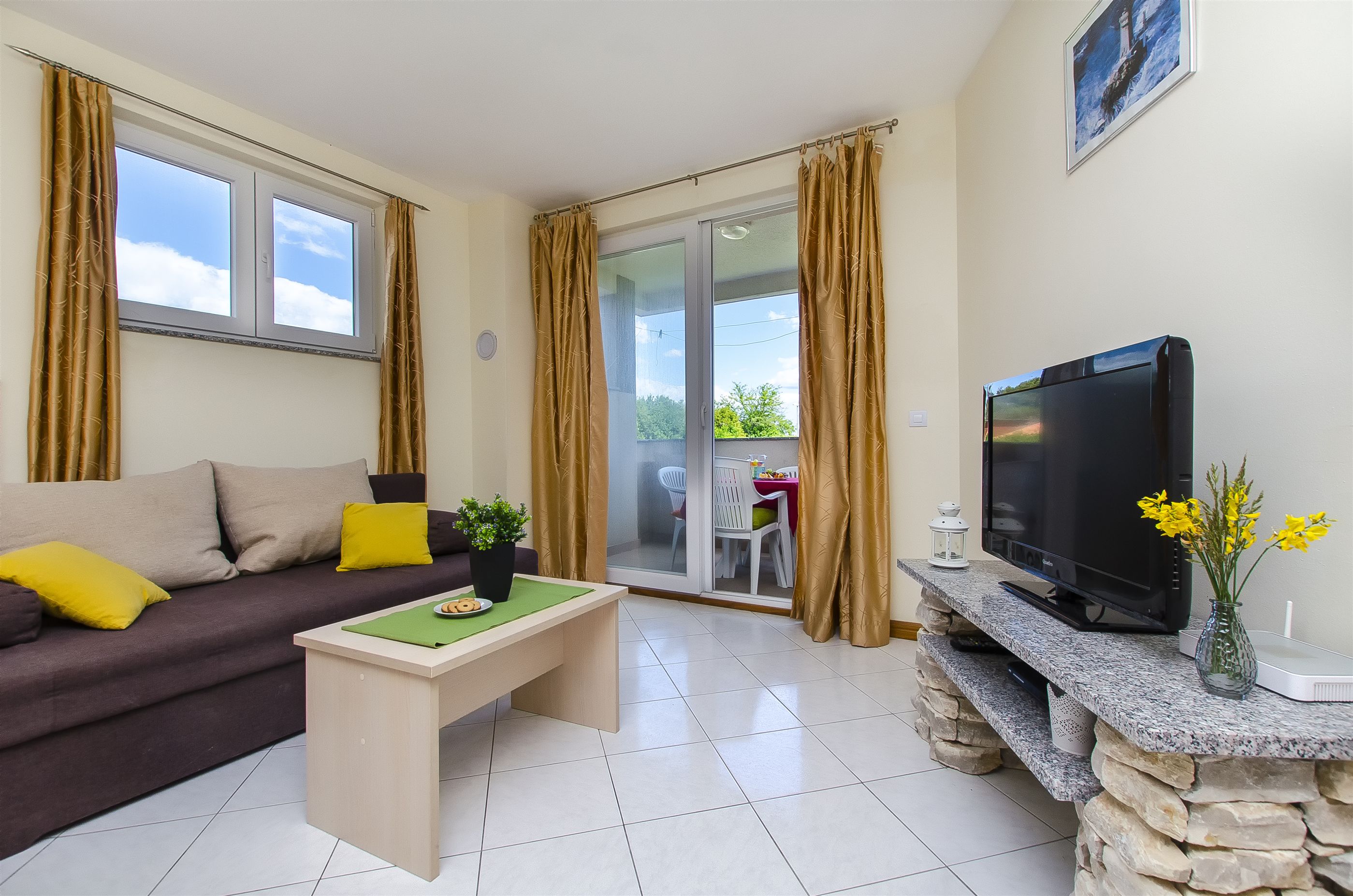 Apartments Glavan 27041-A6