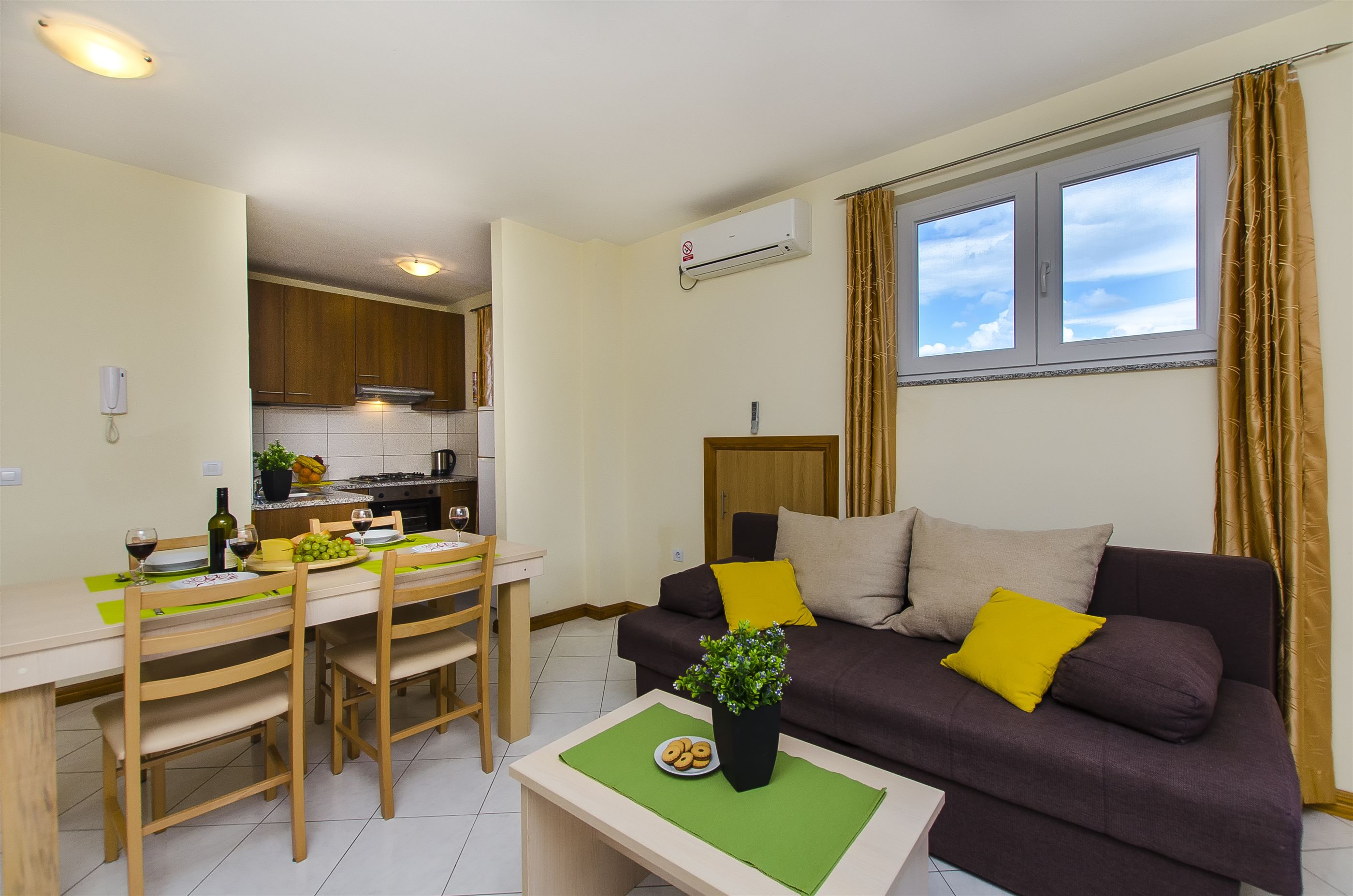 Apartments Glavan 27041-A6