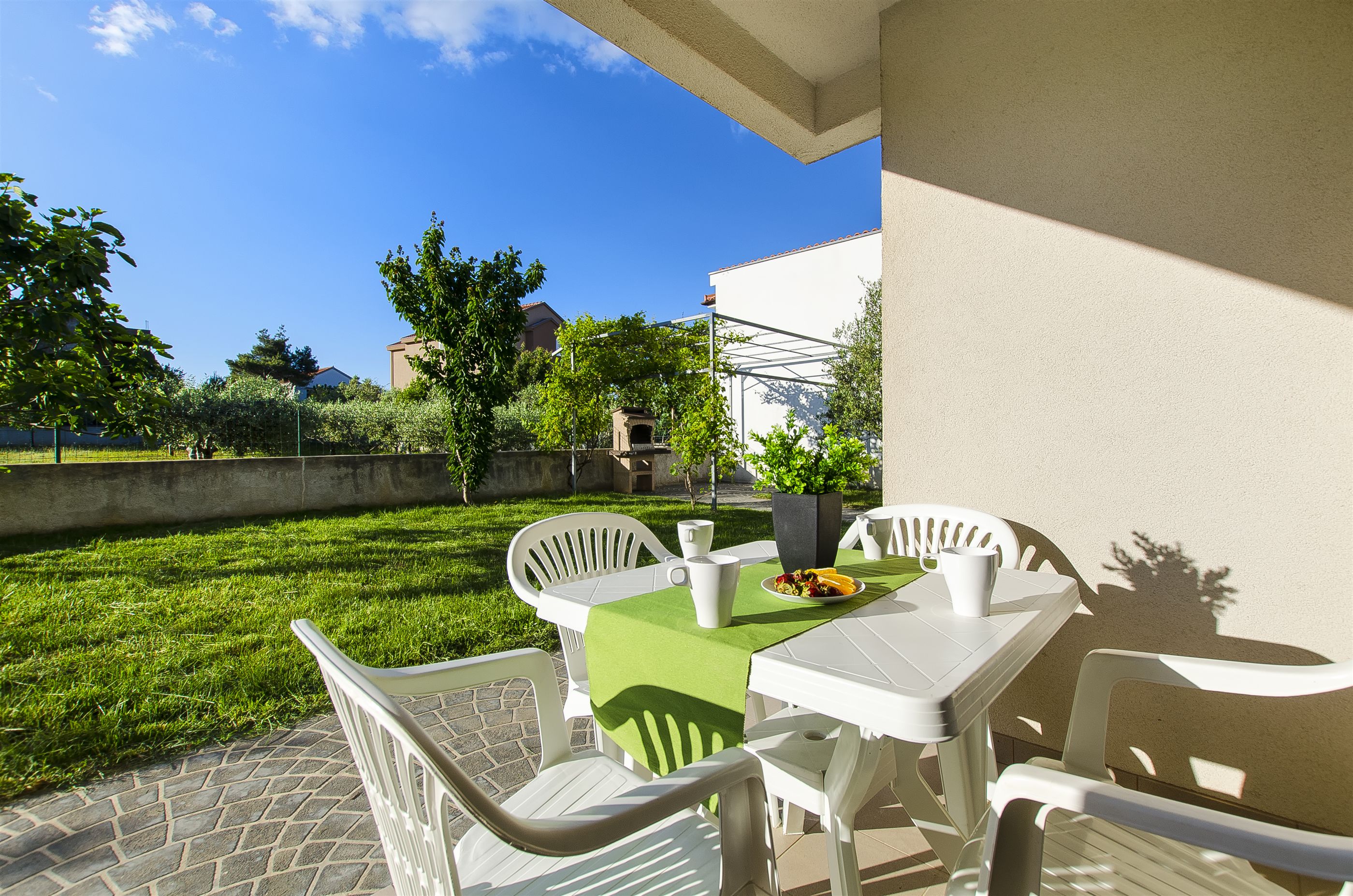 Apartments Glavan 27041-A1