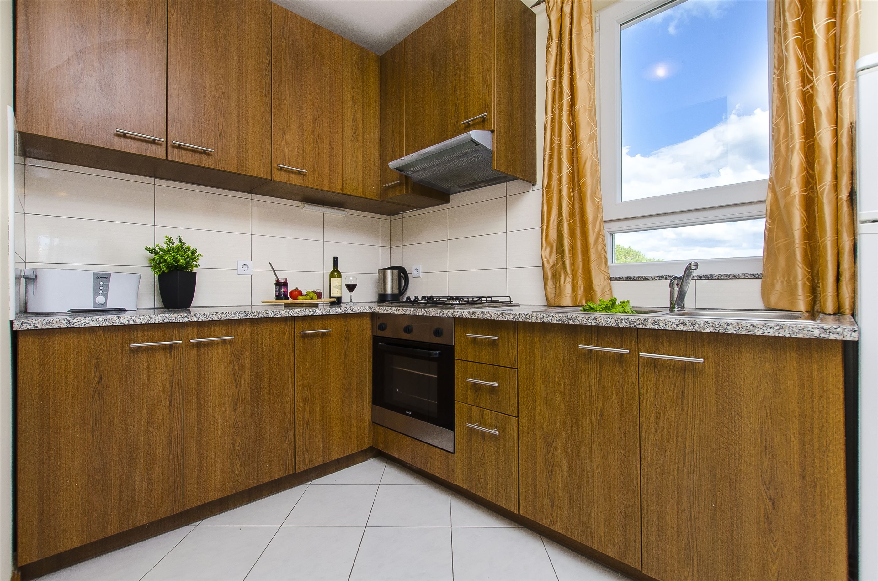 Apartments Glavan 27041-A4