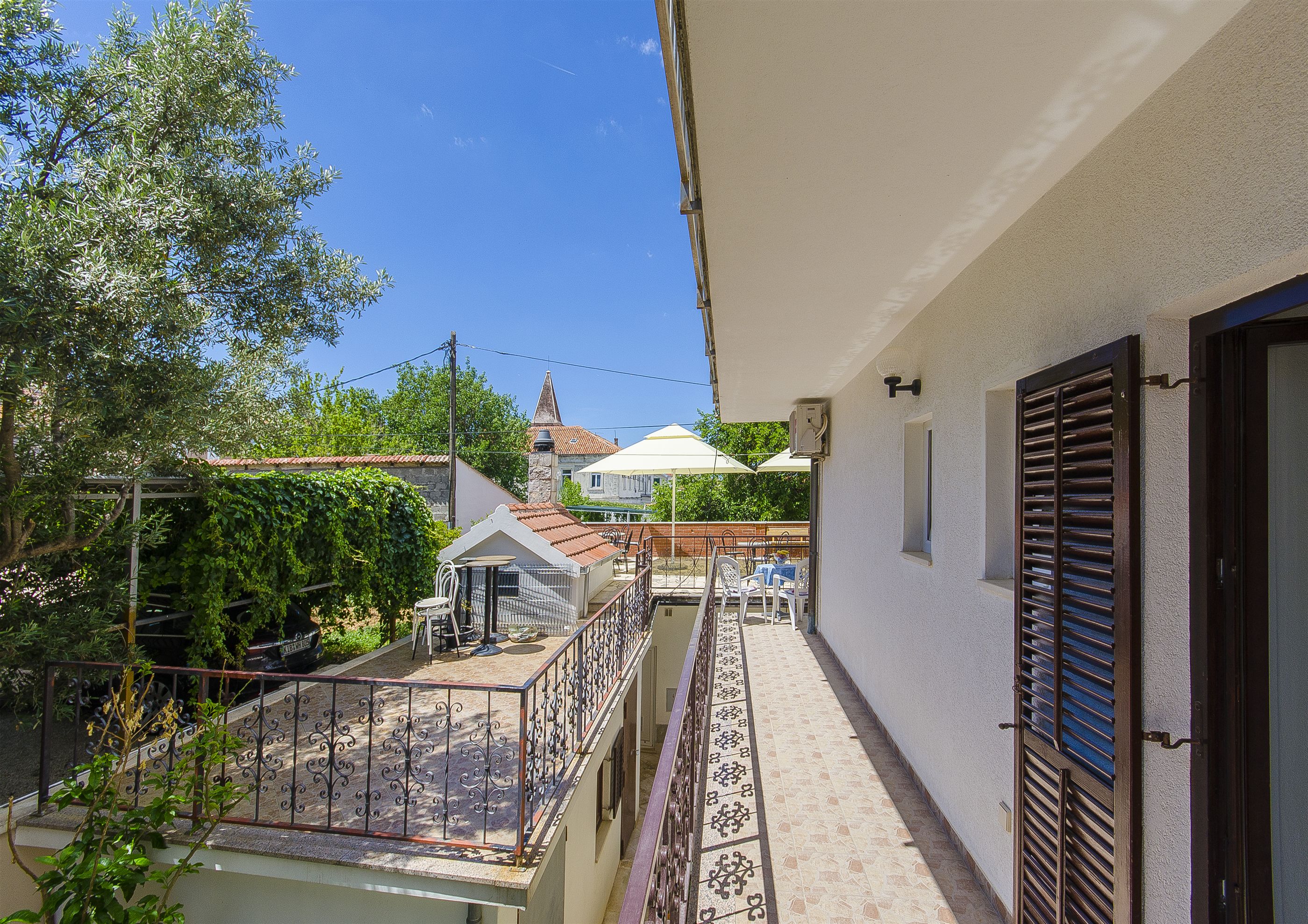 Apartments and Rooms Iva 47621-S5
