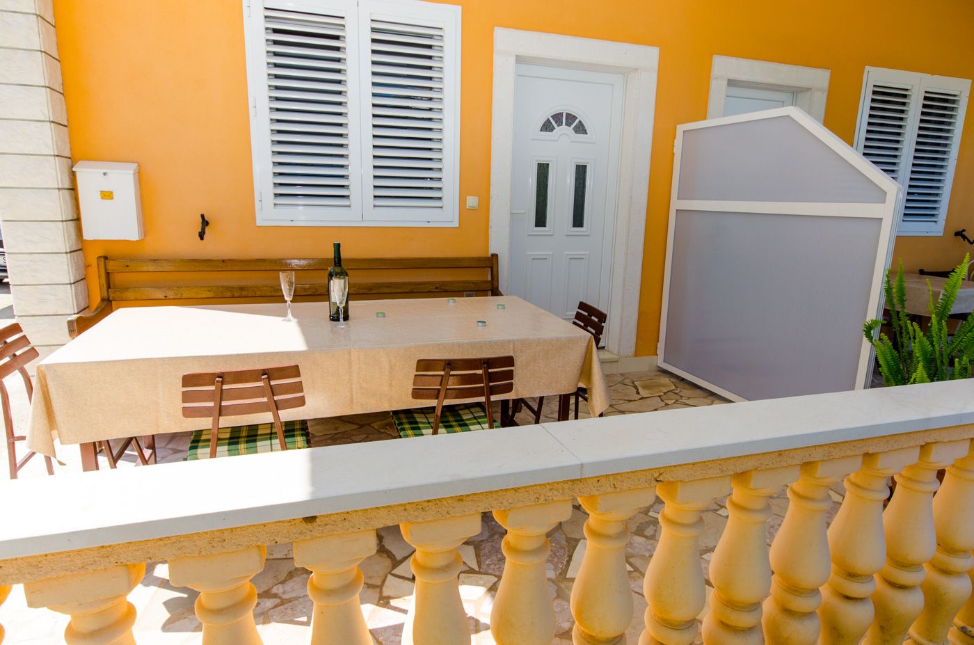 Apartments Ivana 37381-A1