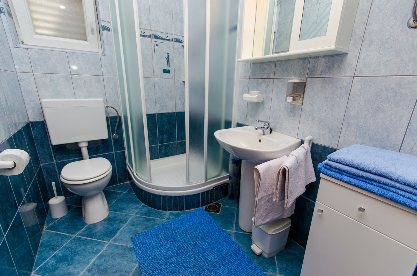 Apartments Ivana 37381-A1