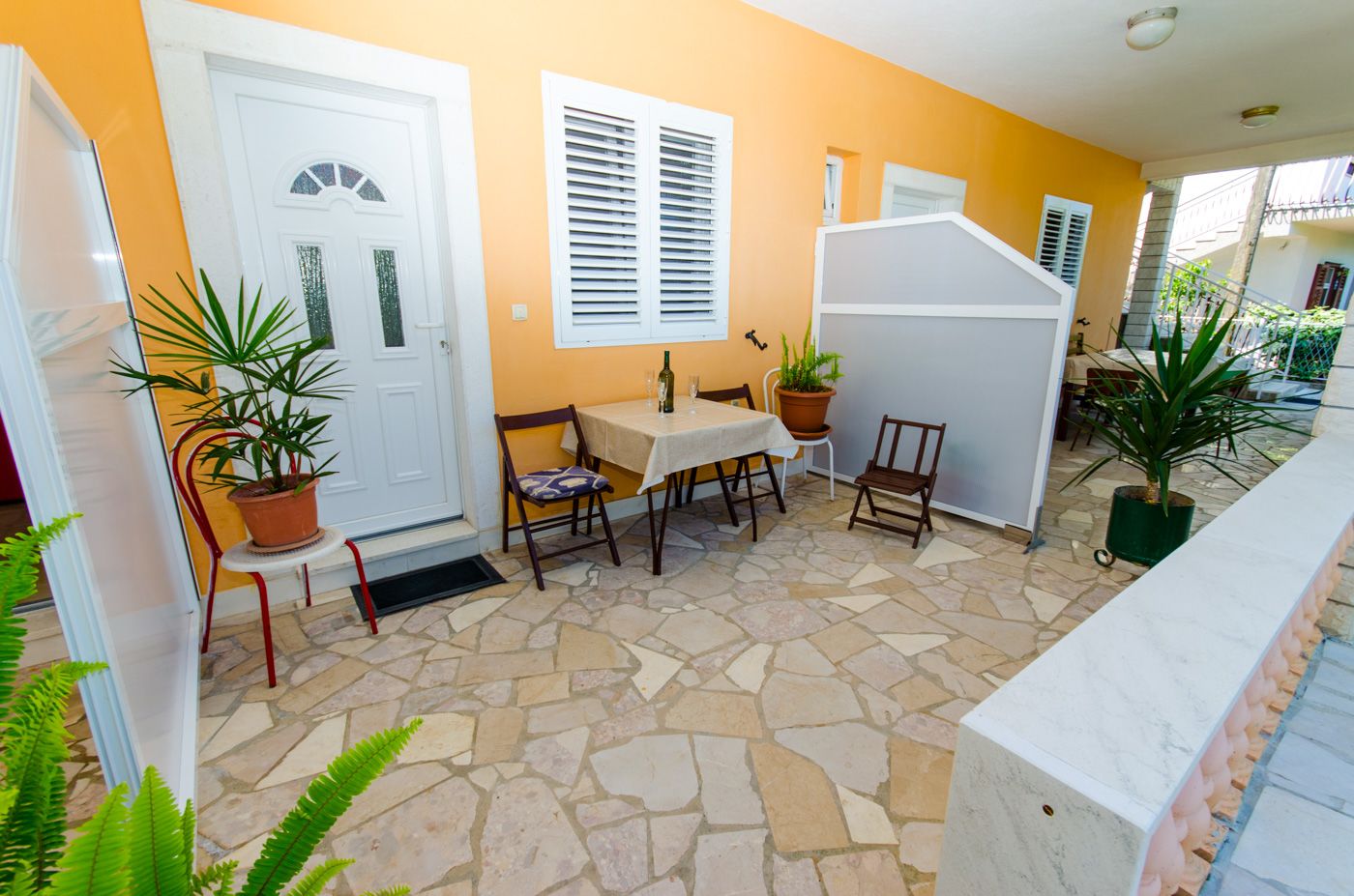 Apartments Ivana 37381-A2