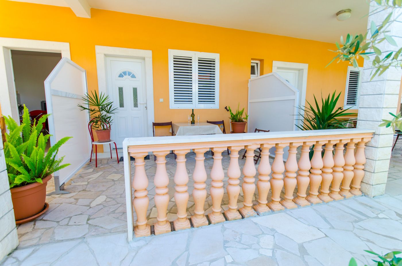 Apartments Ivana 37381-A2