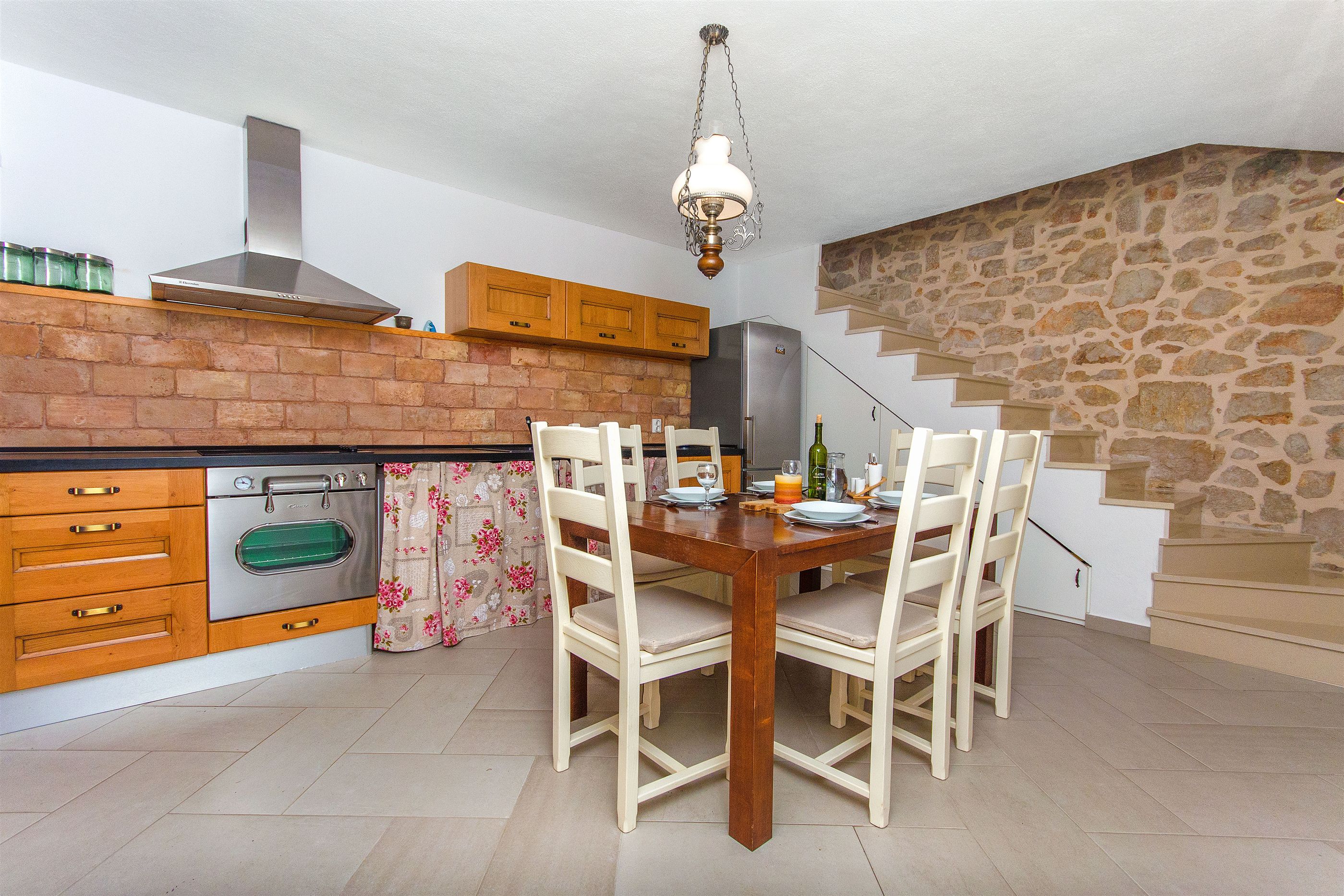 House Stone house island Prvić 27111-K1