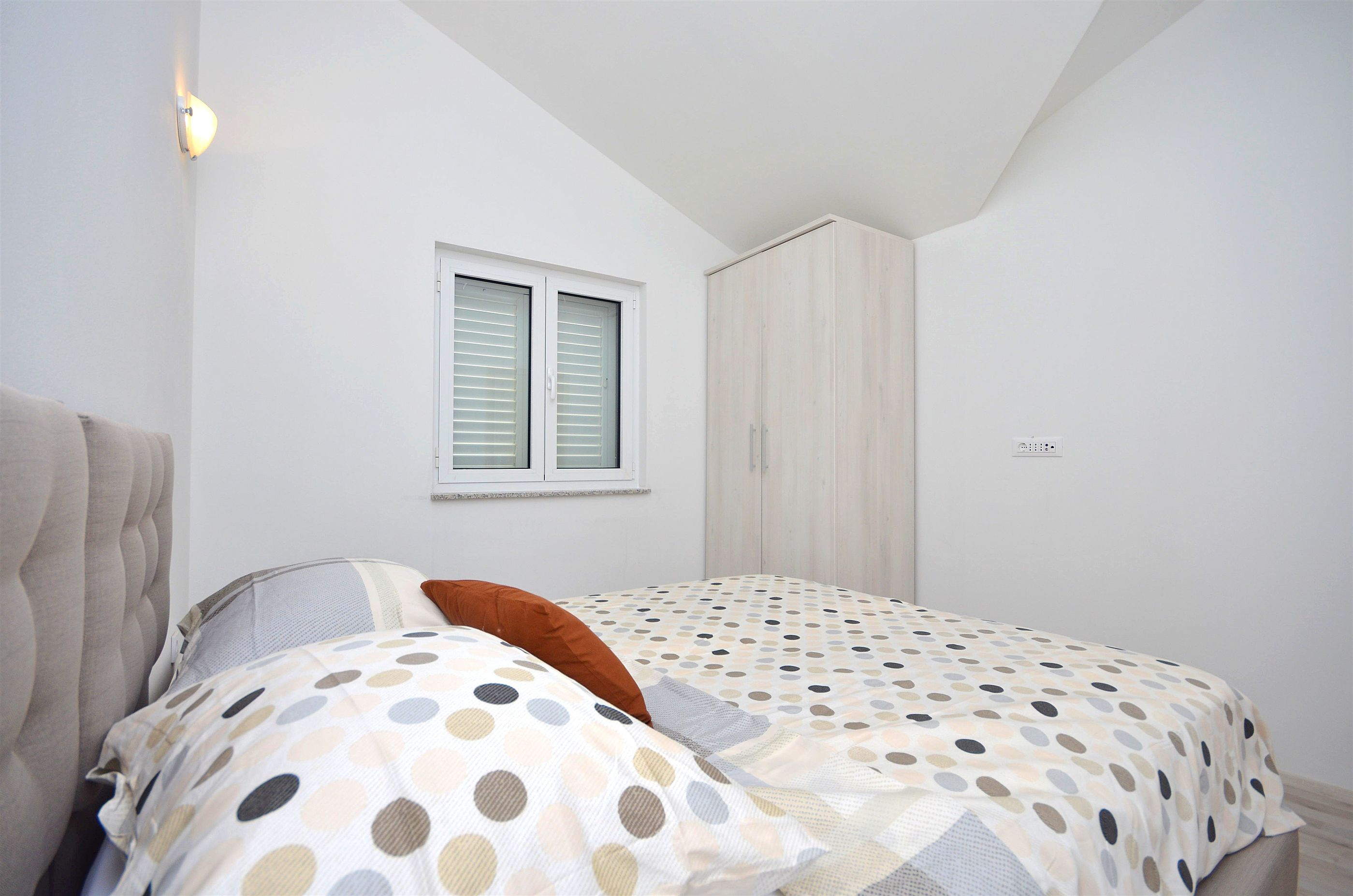 Apartment Lily with pool Srima 37561-A1