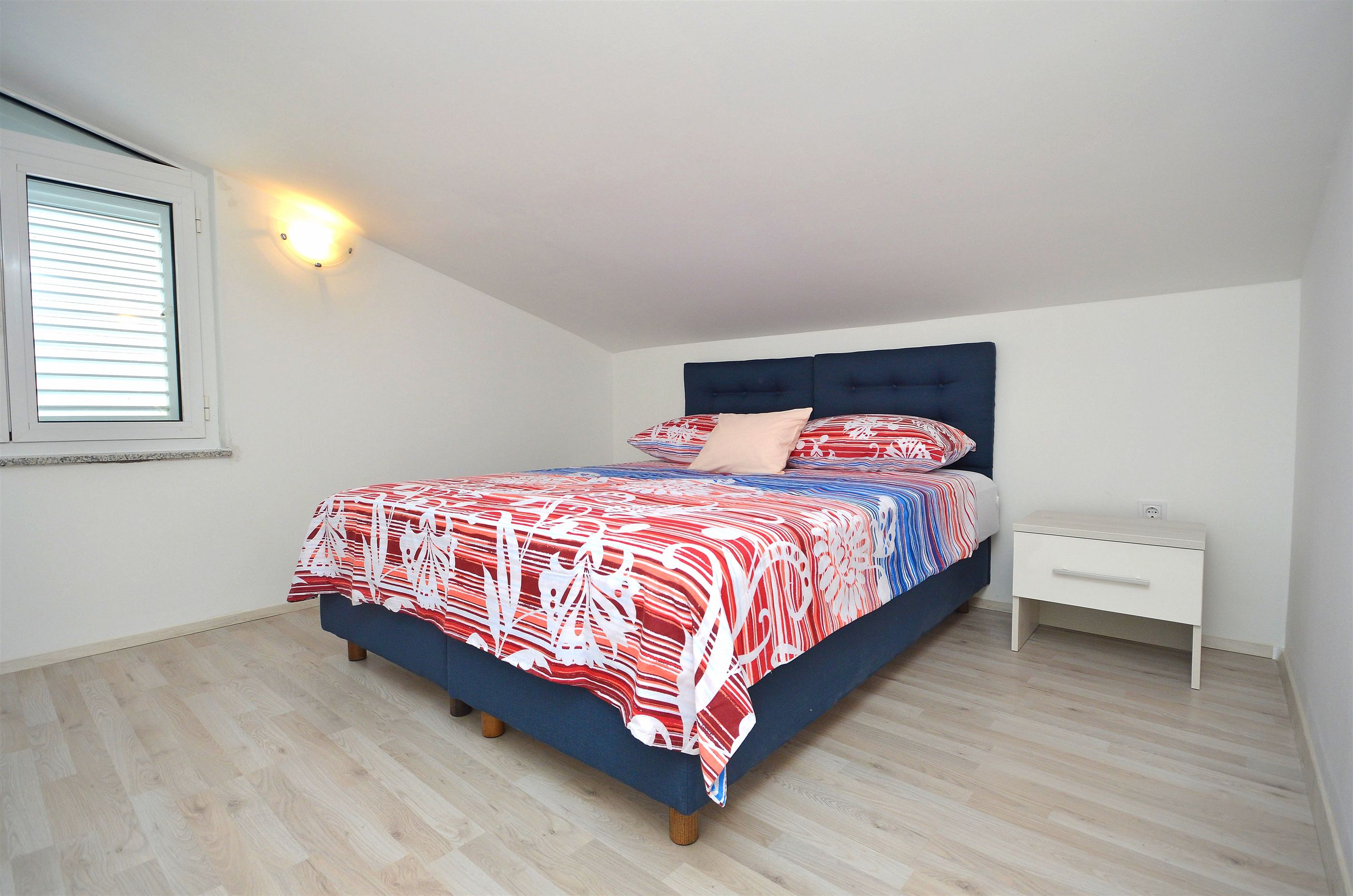 Apartment Lily with pool Srima 37561-A1