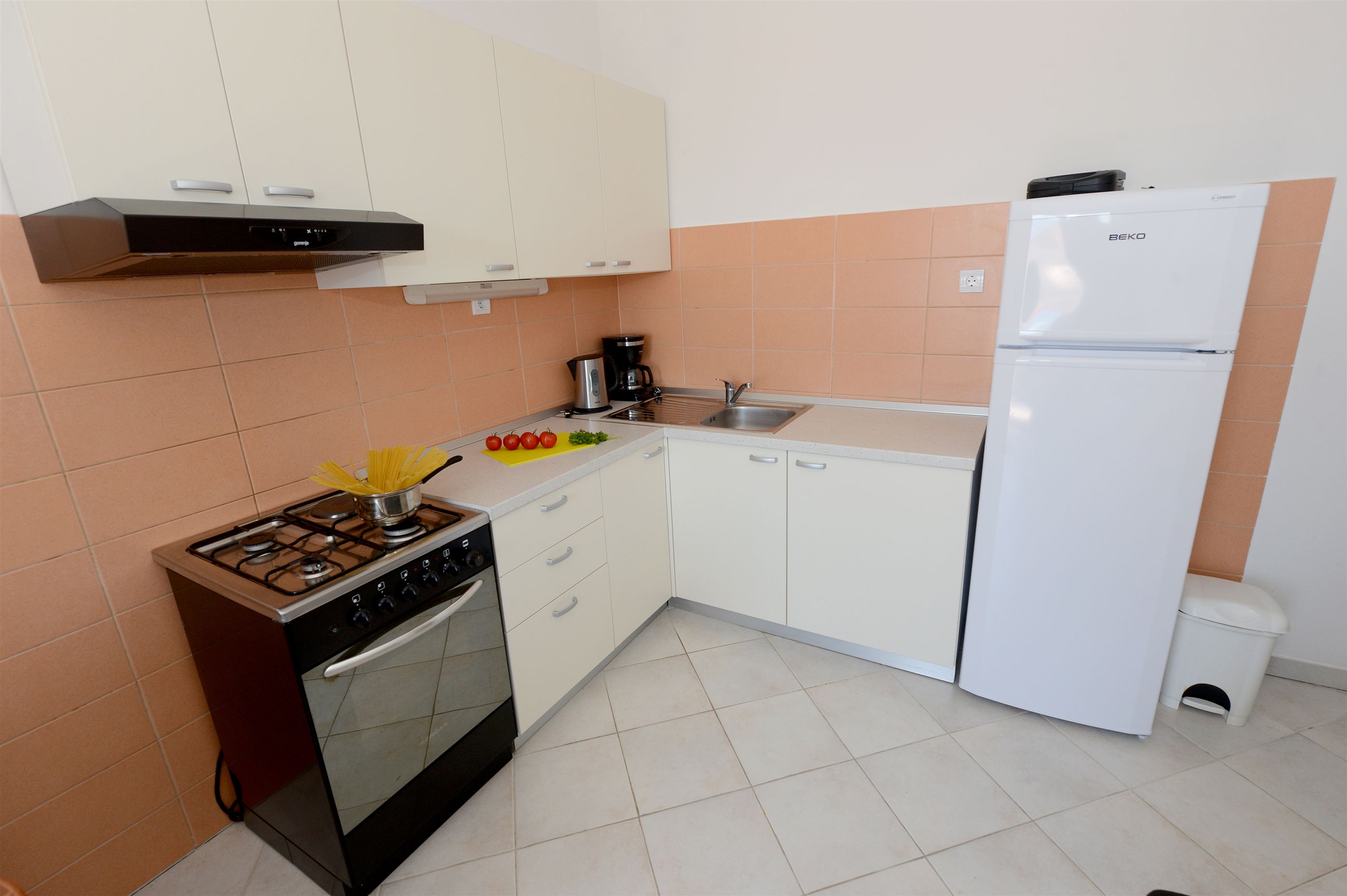 Apartments Anđelko 22491-A3