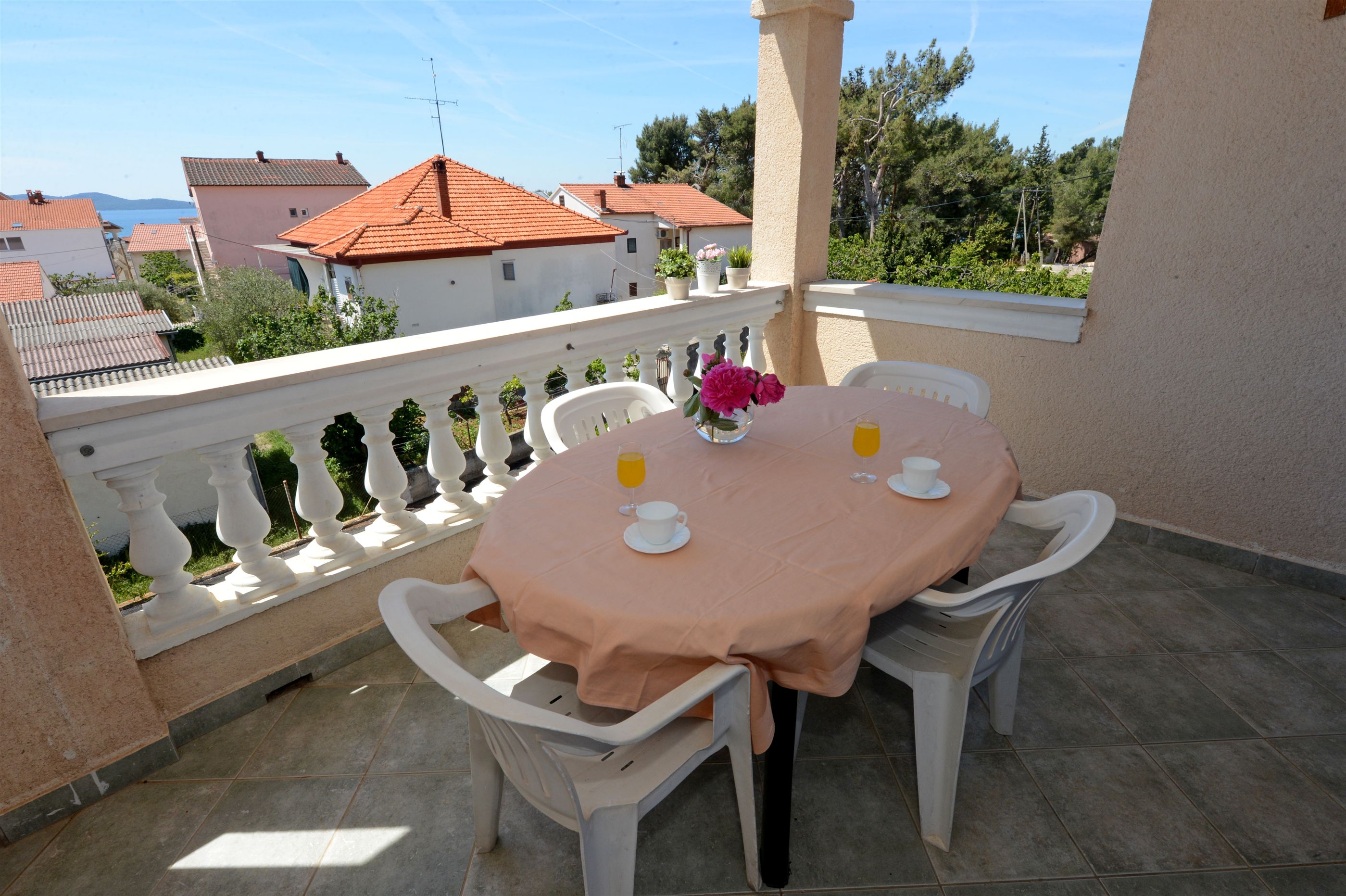 Apartments Anđelko 22491-A3