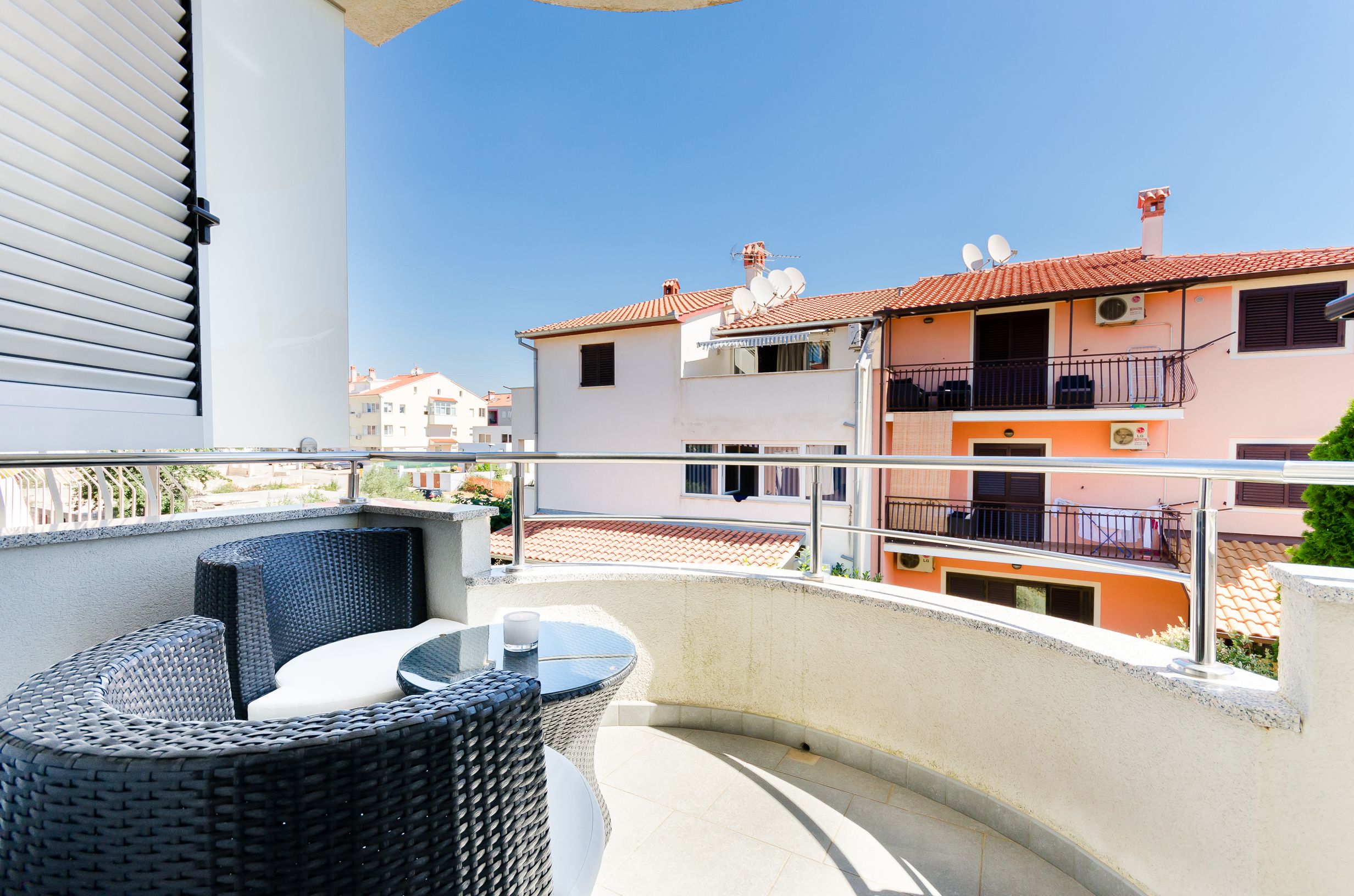 Apartments Valbruna 72981-A2