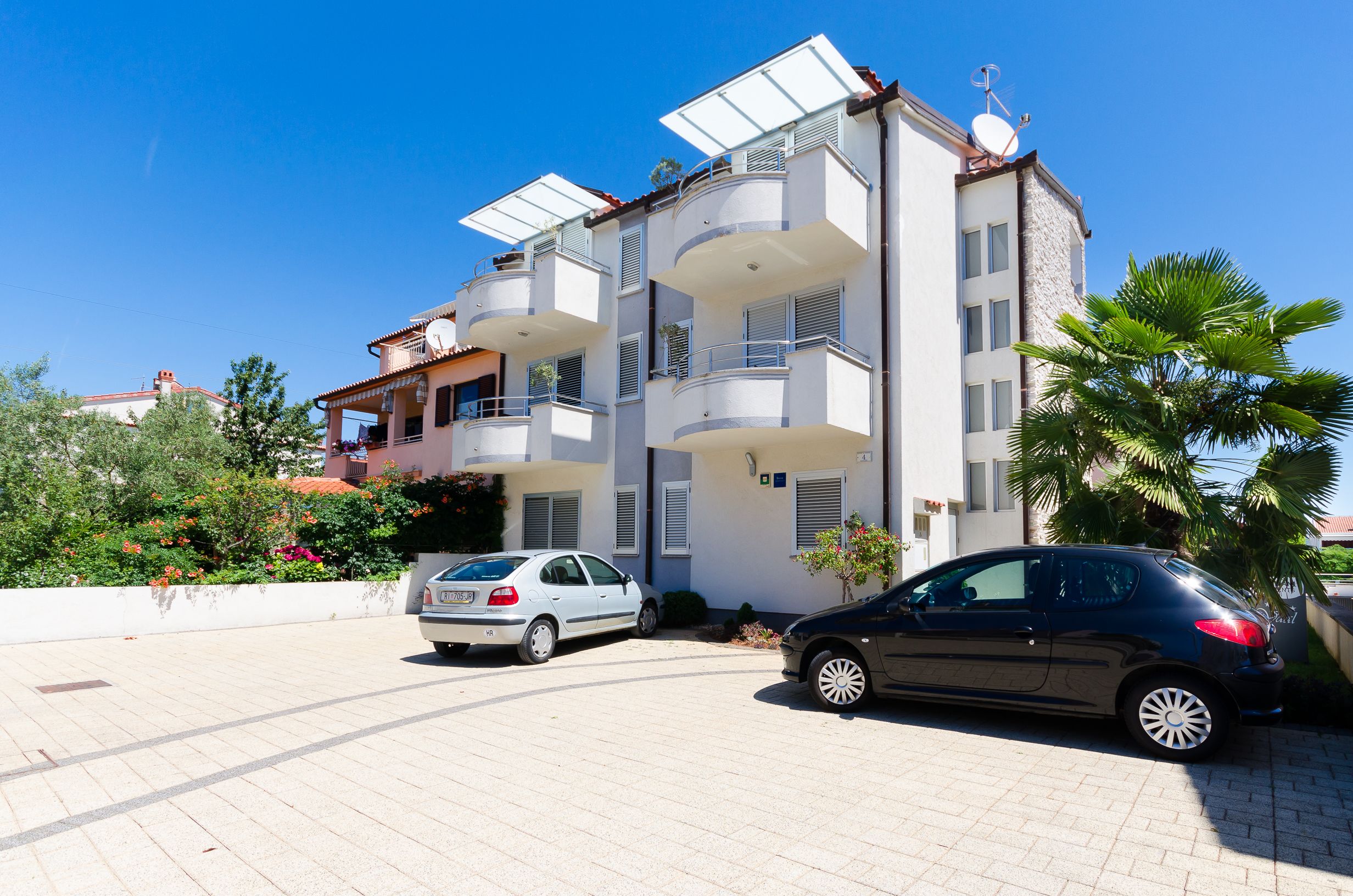 Apartments Valbruna Accommodation in Rovinj
