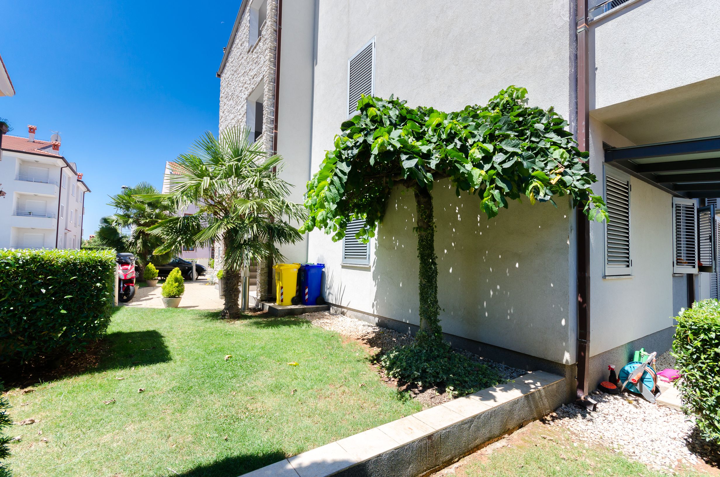 Apartments Valbruna 72981-A3