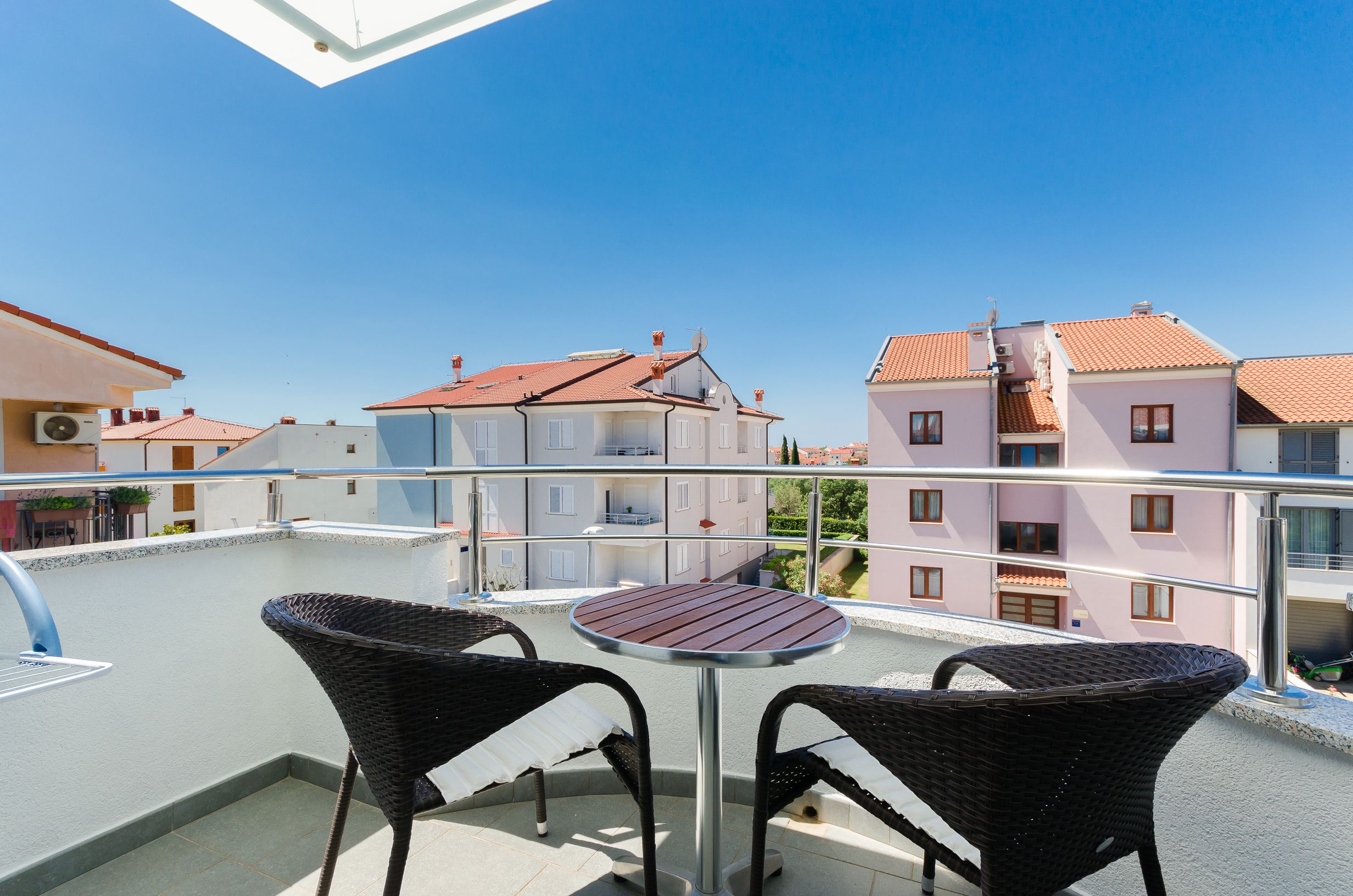 Apartments Valbruna 72981-A6