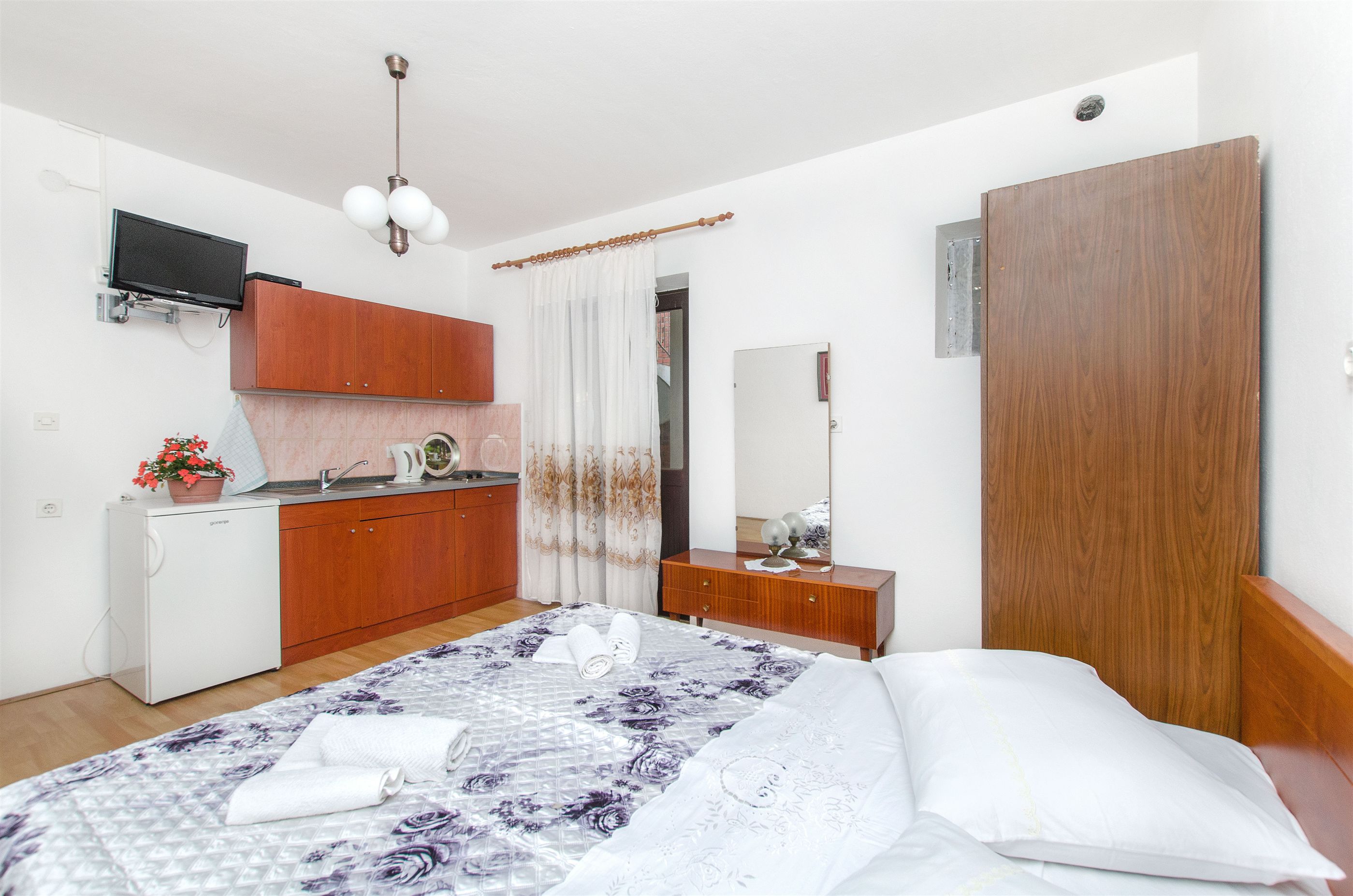 Apartments and Rooms Stjepan 31771-A3
