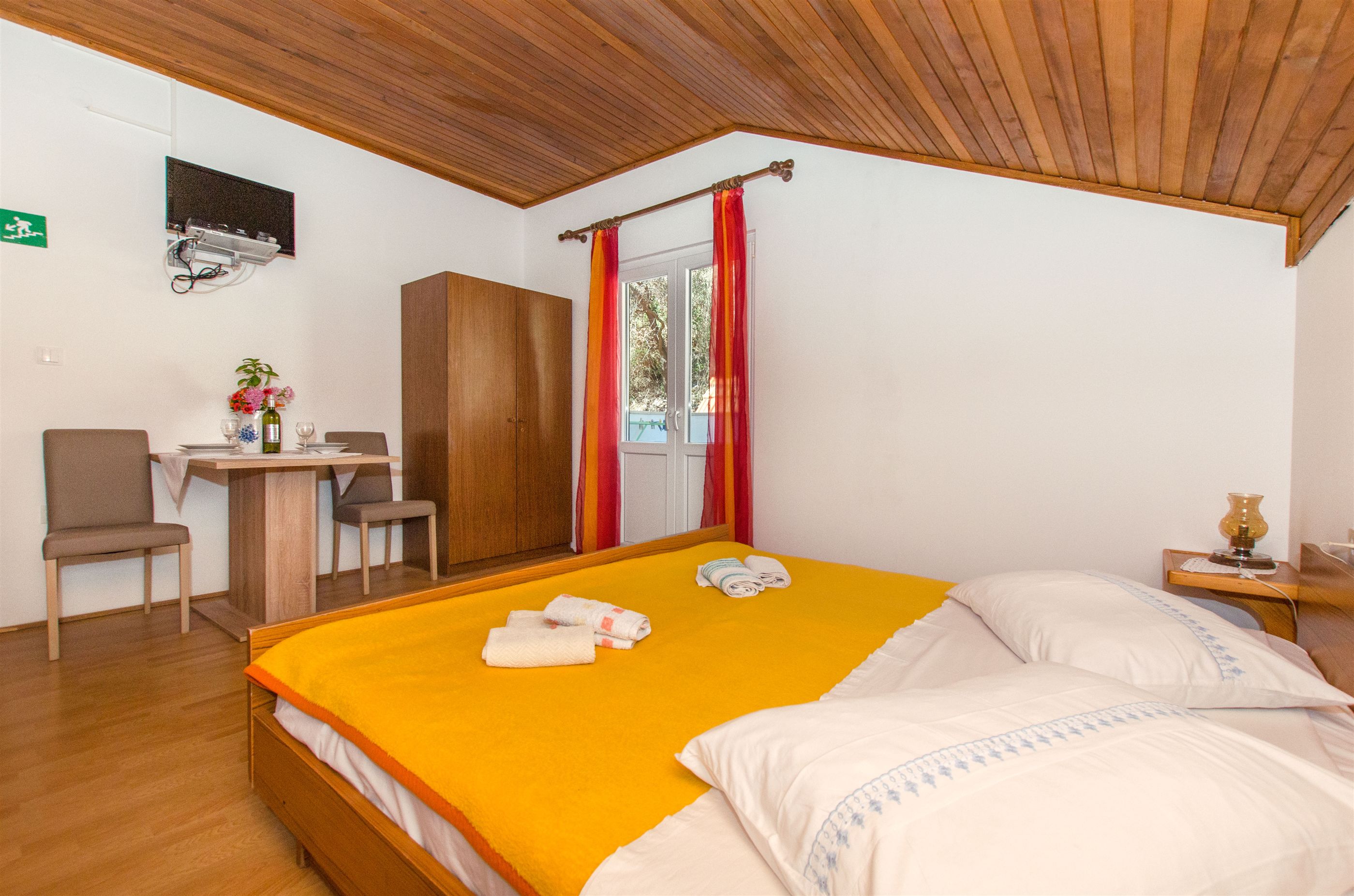 Apartments and Rooms Stjepan 31771-A5