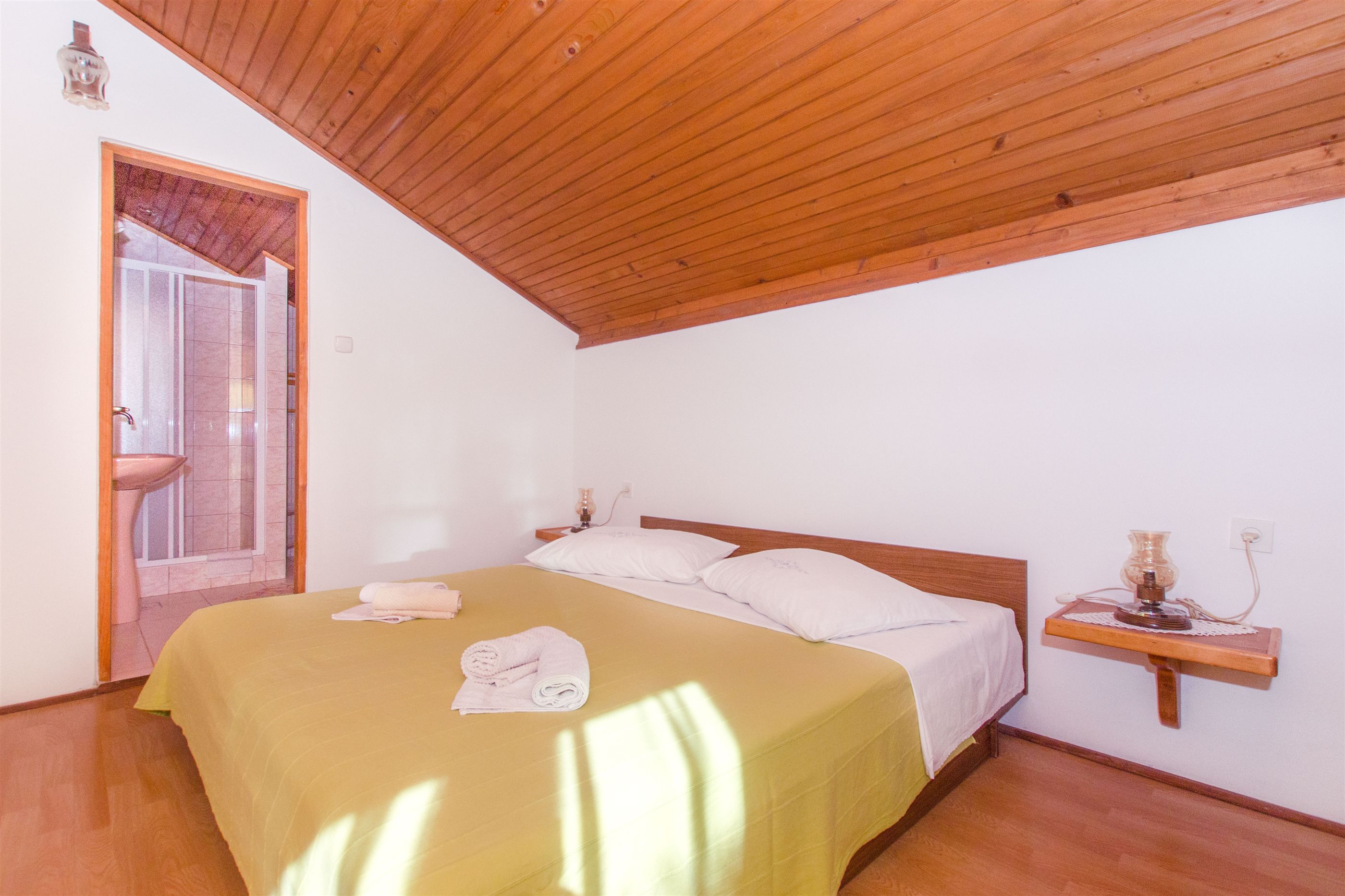 Apartments and Rooms Stjepan 31771-A6