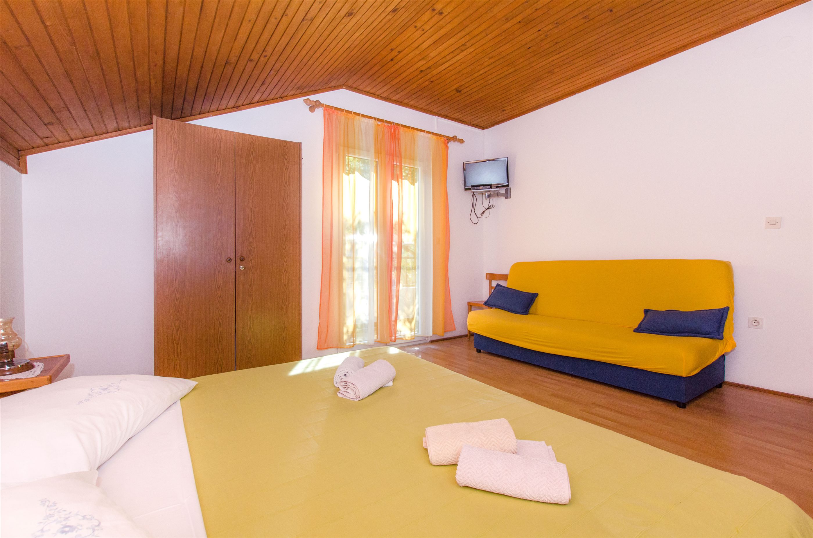Apartments and Rooms Stjepan 31771-A6