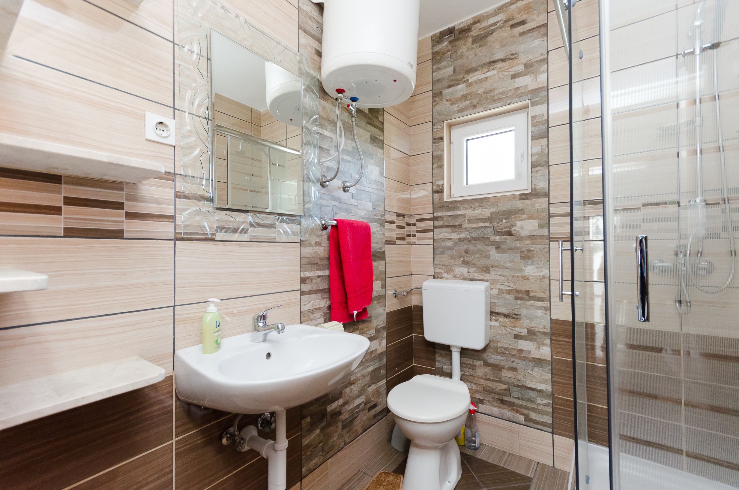 Apartments Albina 28001-A1