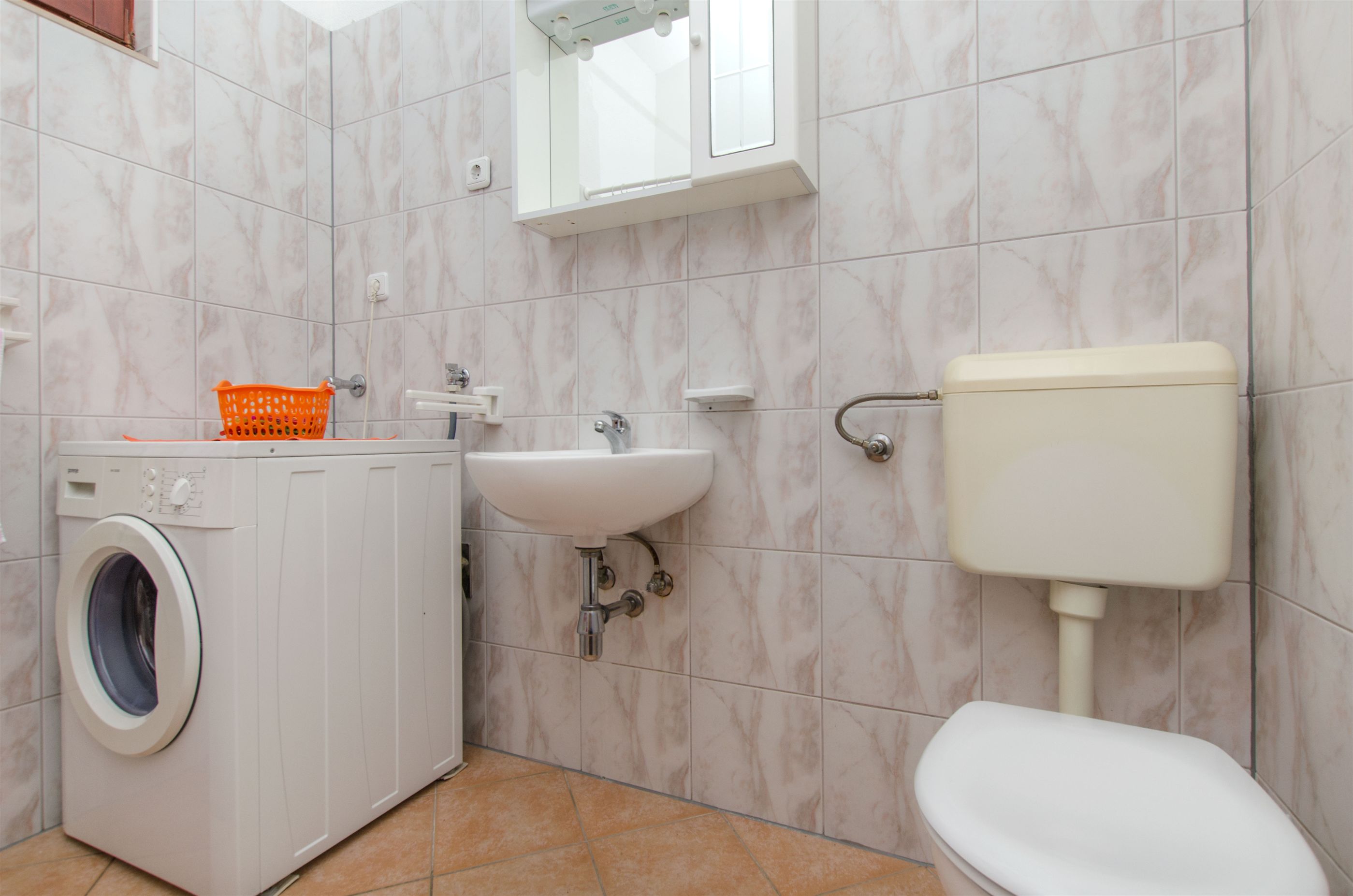 Apartments Stjepan 32411-A2
