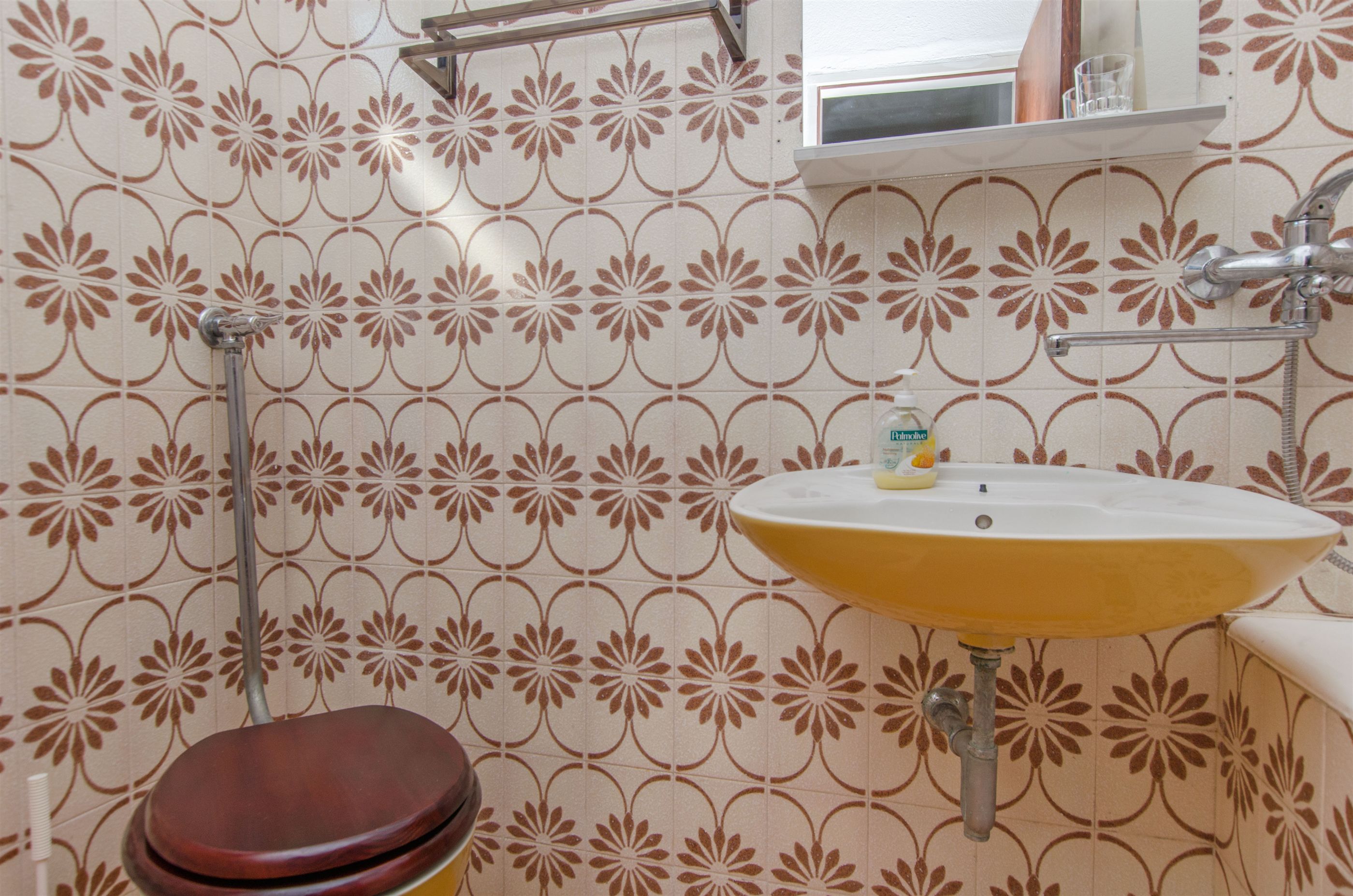 Apartments Jerka 44201-A1