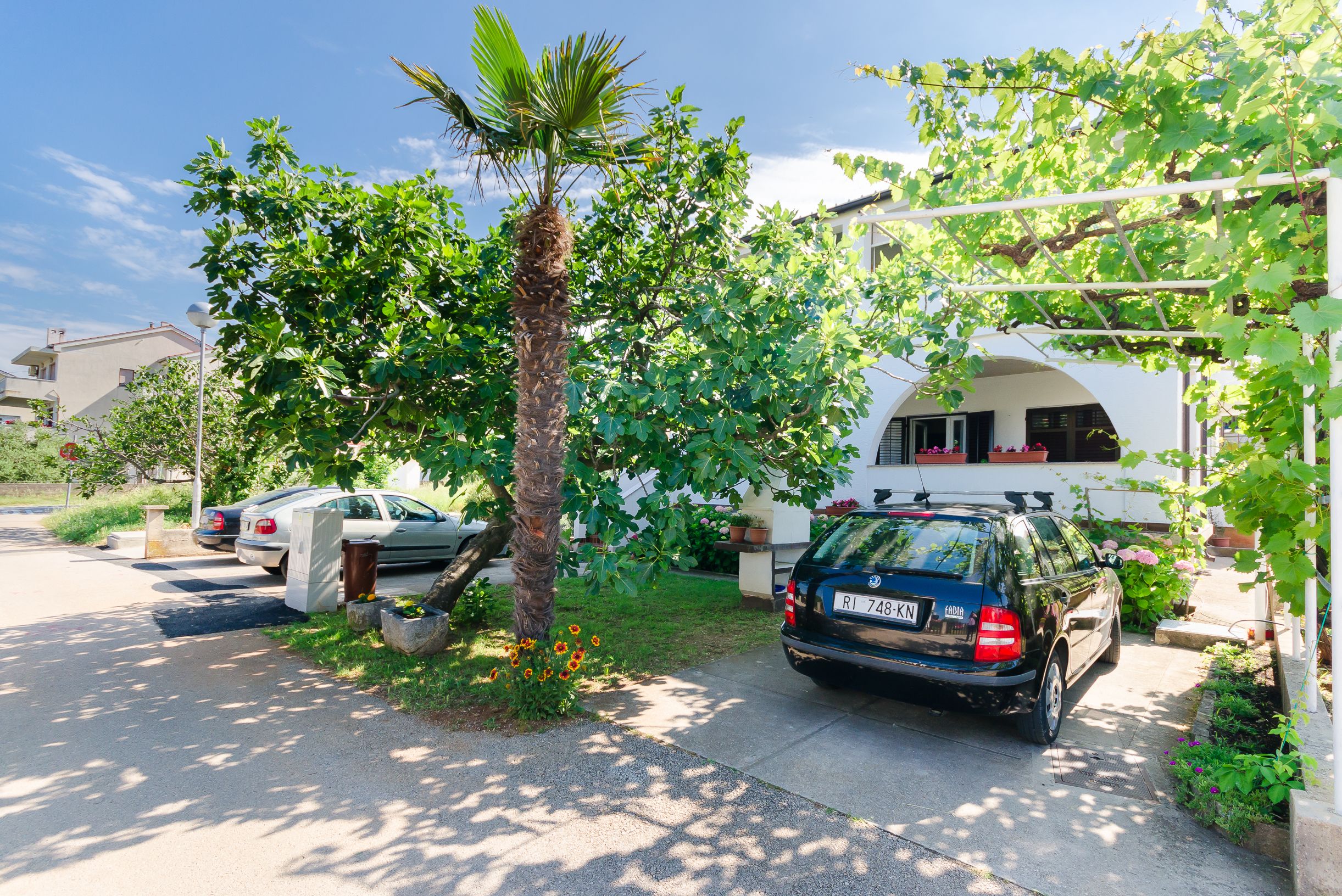Apartment Neda 86161-A1