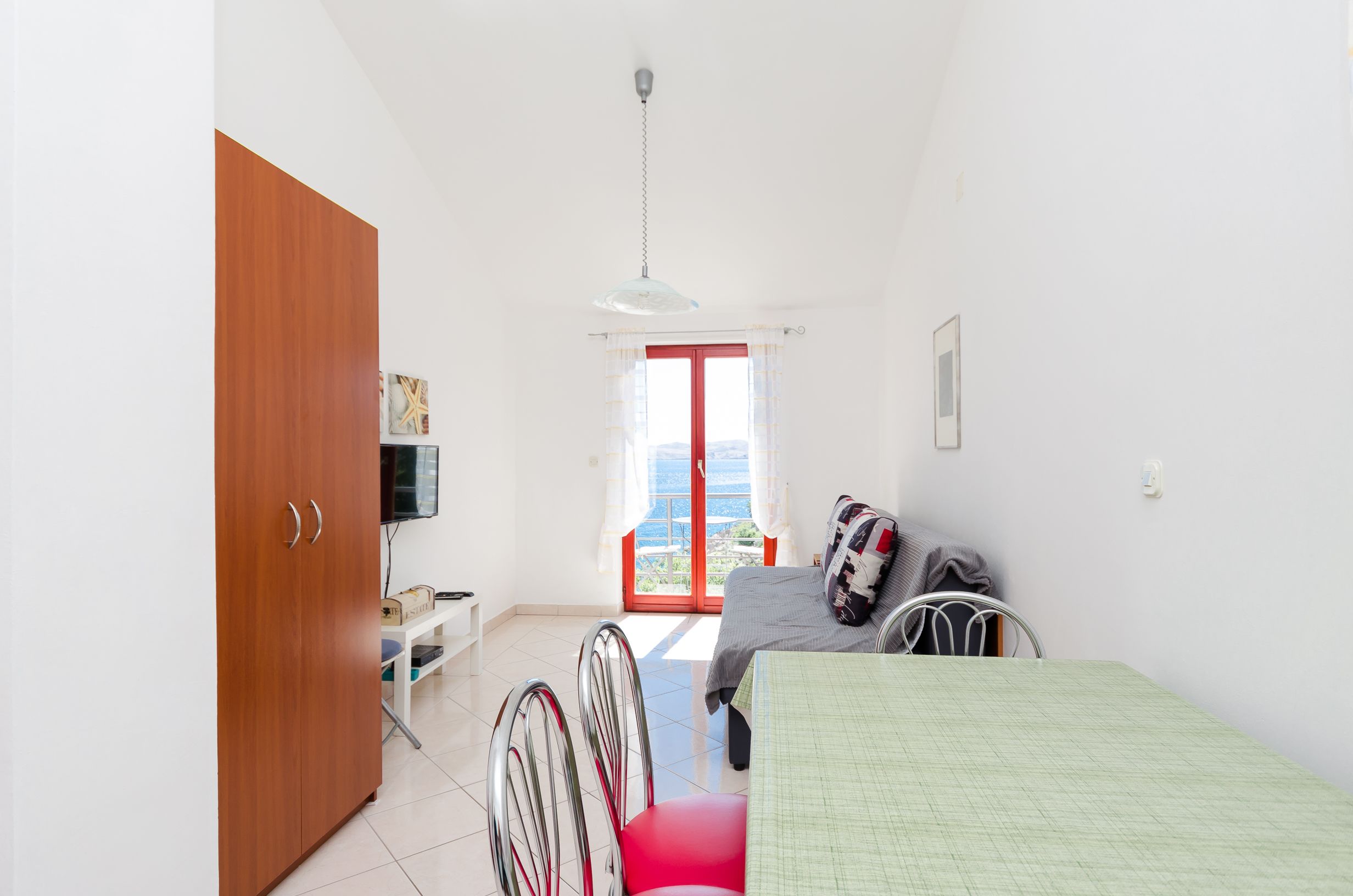 Apartments Mladen 61131-A2
