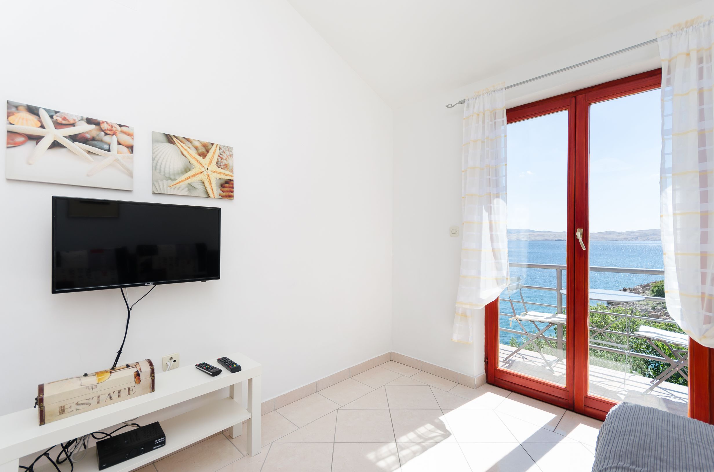 Apartments Mladen 61131-A2