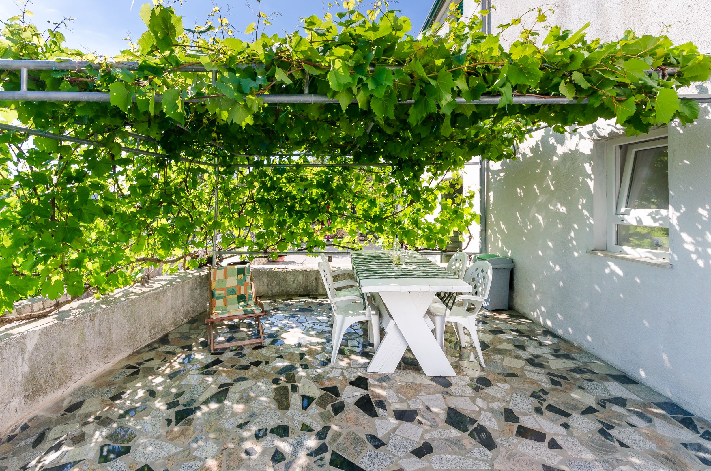 House Branka 85851-K1