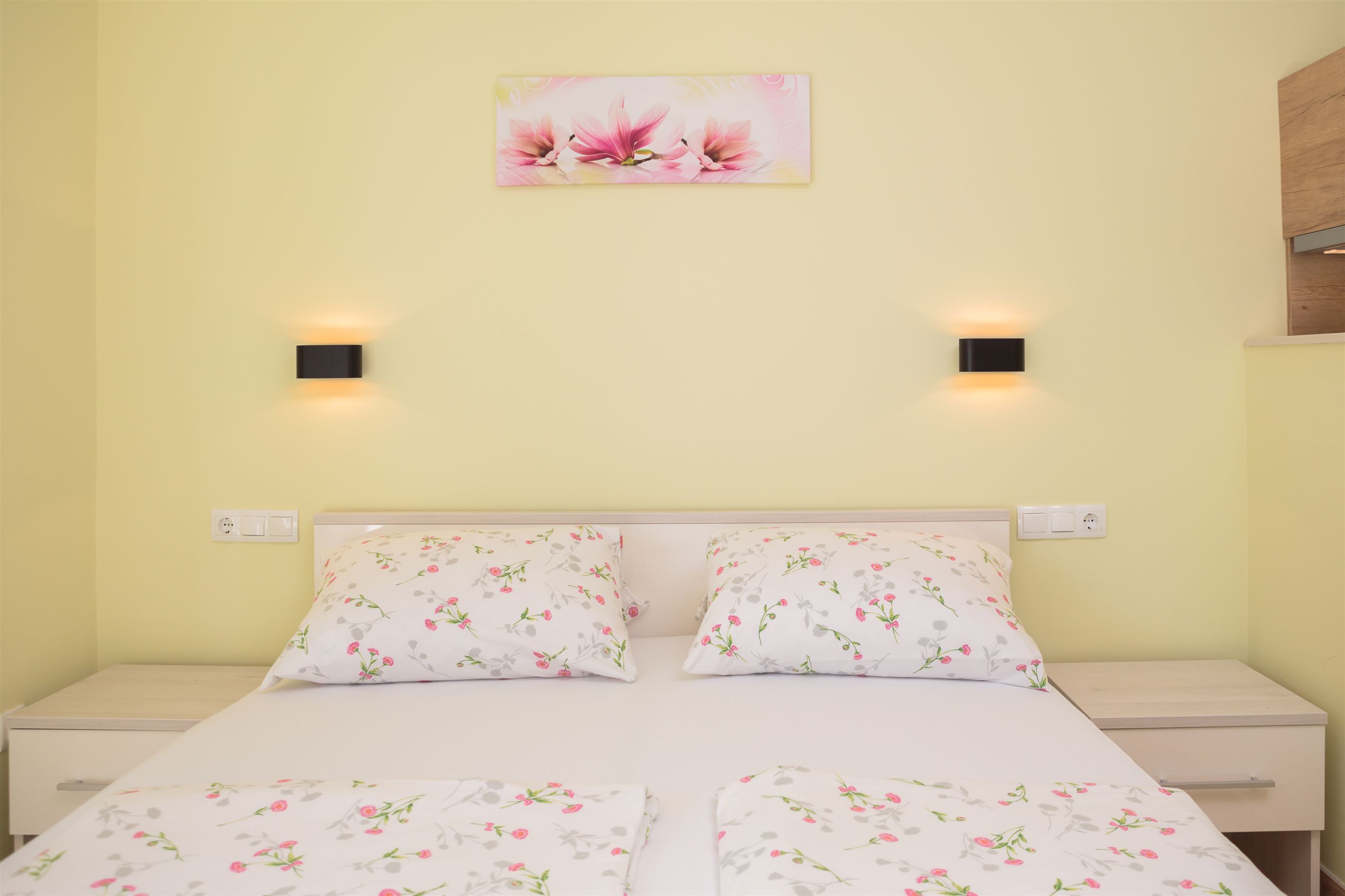 Apartments and Room Alen 39481-A2